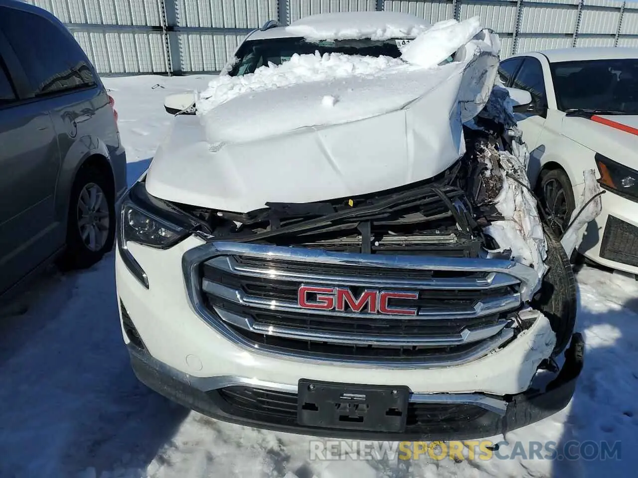 5 Photograph of a damaged car 3GKALPEV5ML325958 GMC TERRAIN 2021