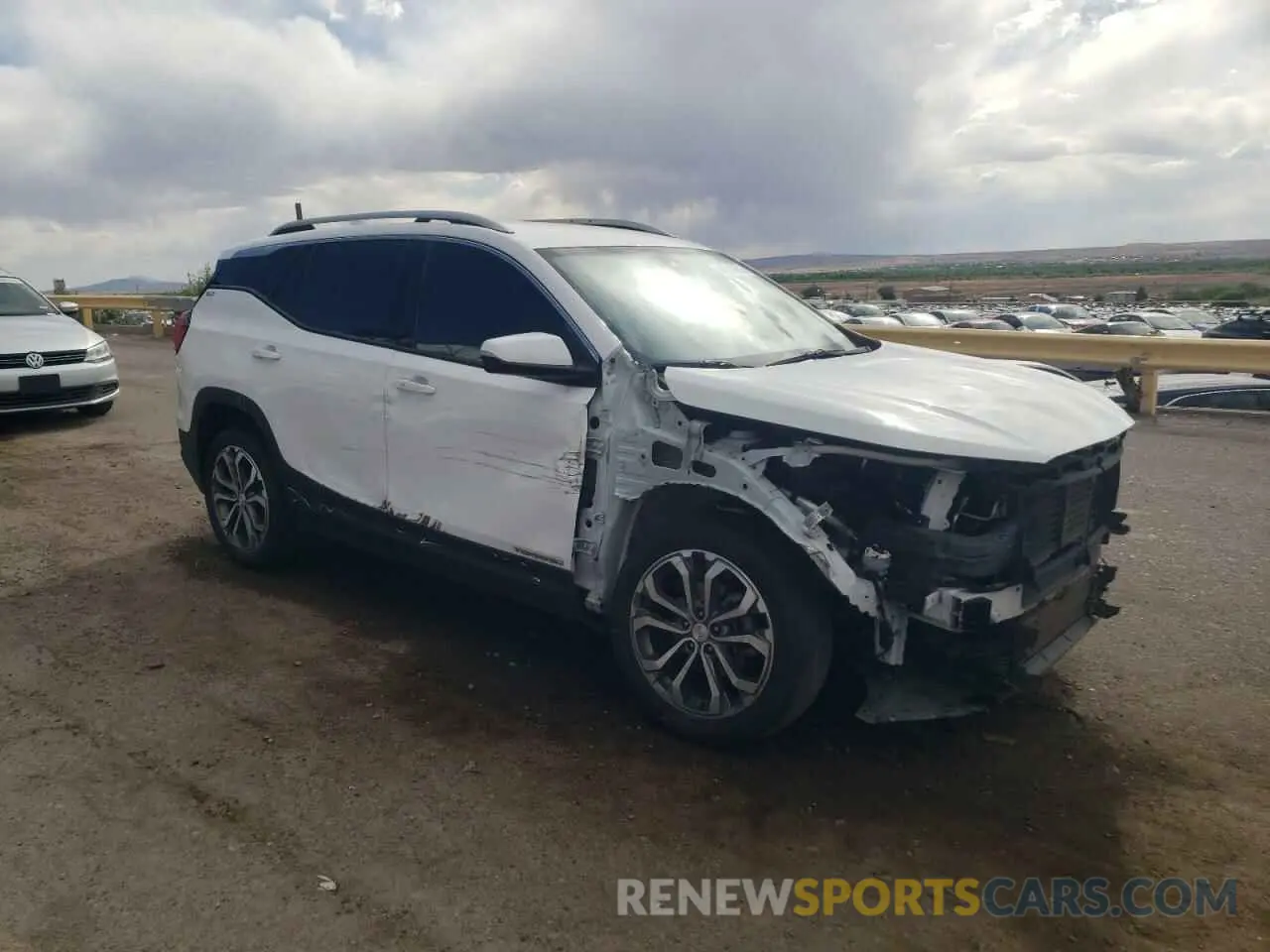4 Photograph of a damaged car 3GKALPEV7ML308580 GMC TERRAIN 2021