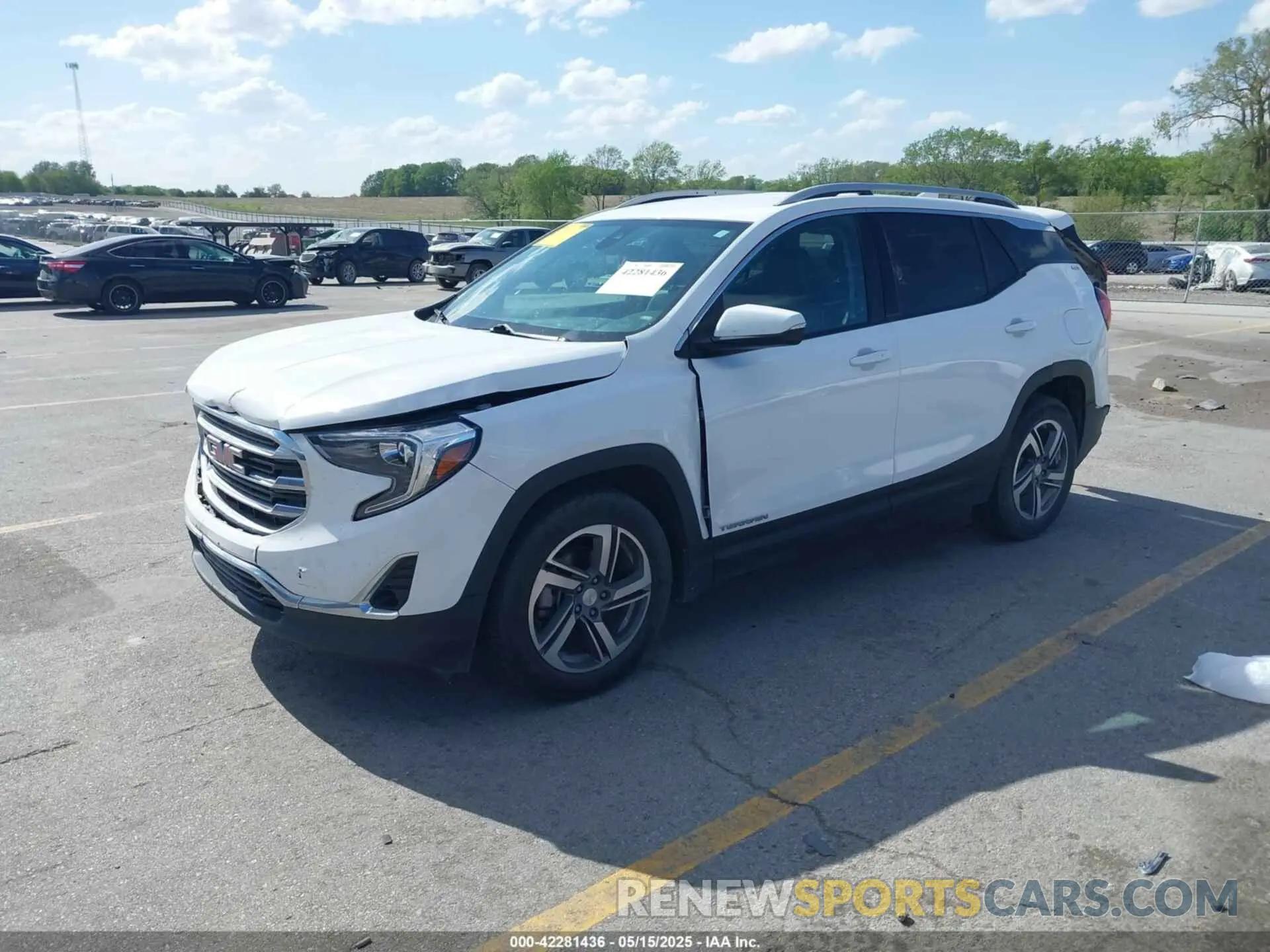 2 Photograph of a damaged car 3GKALPEV7ML391587 GMC TERRAIN 2021