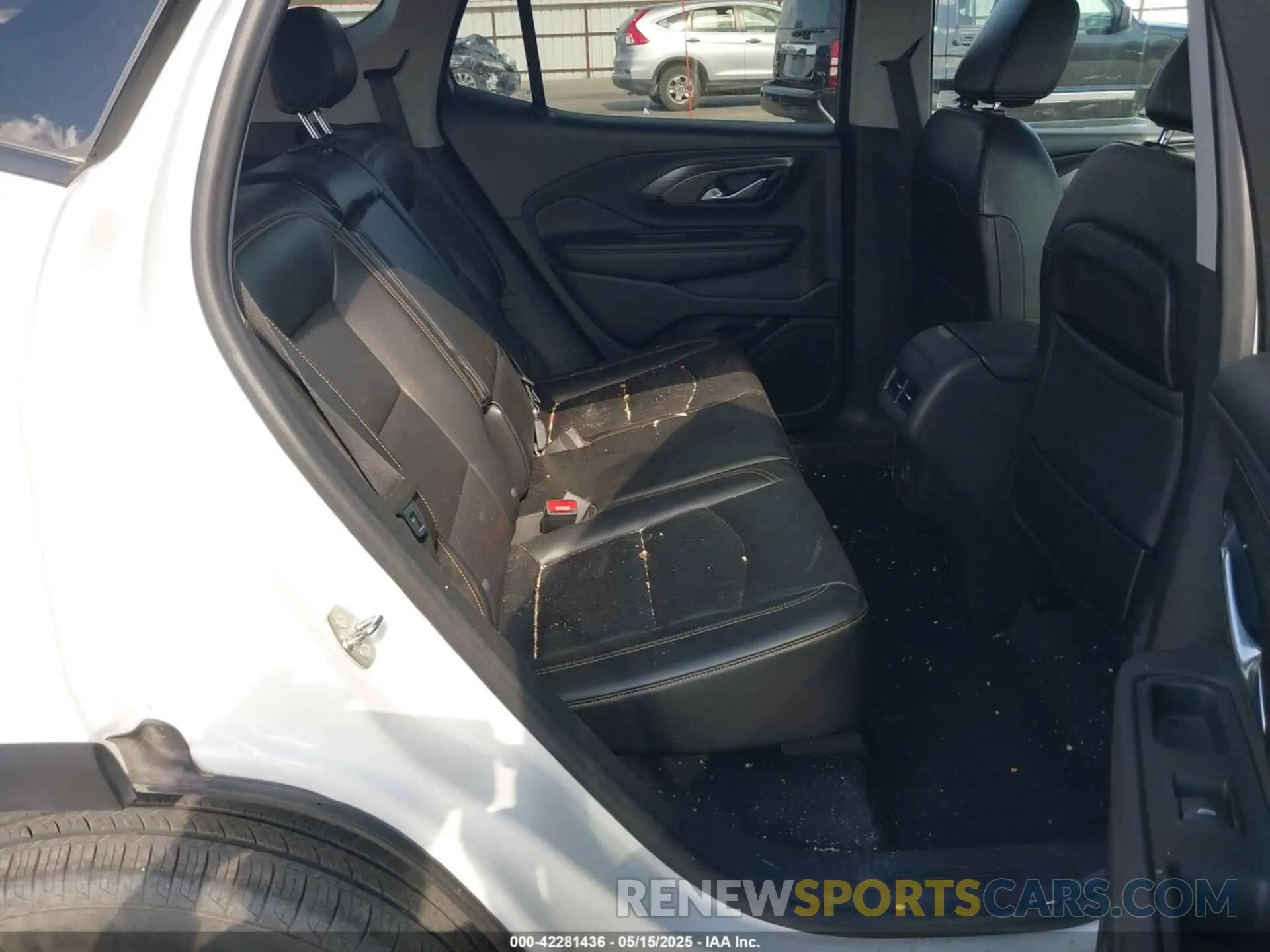 8 Photograph of a damaged car 3GKALPEV7ML391587 GMC TERRAIN 2021