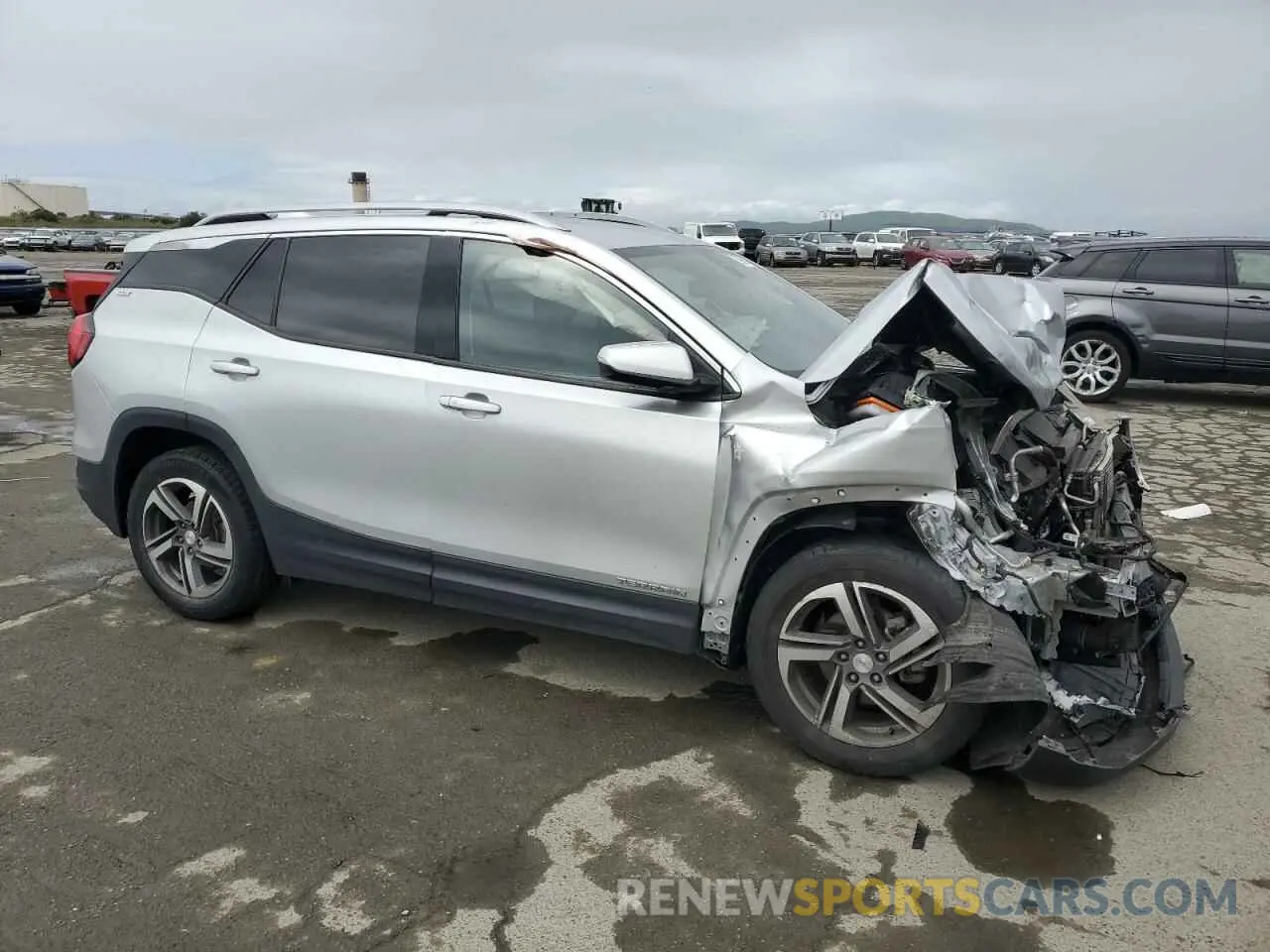 4 Photograph of a damaged car 3GKALPEV9ML304403 GMC TERRAIN 2021
