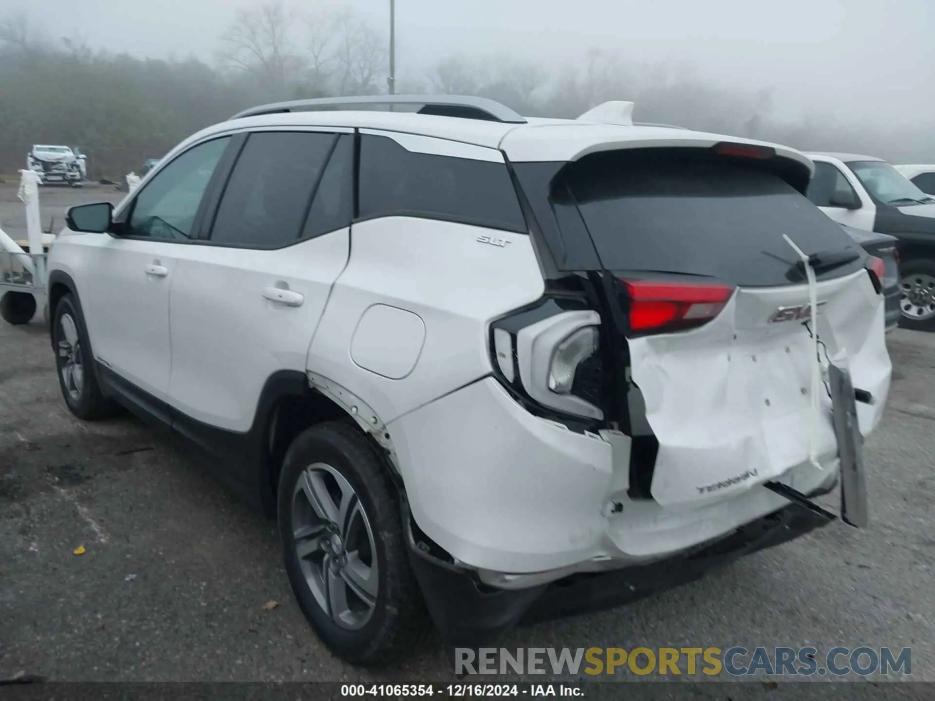 3 Фотография поврежденного автомобиля 3GKALPEV9ML335473 GMC TERRAIN 2021