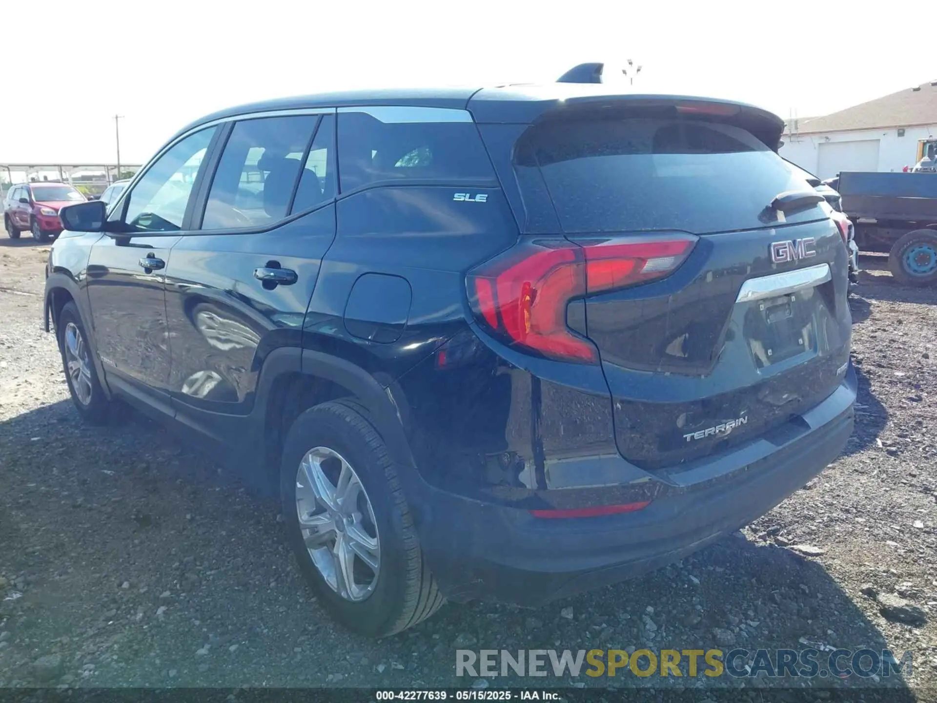 3 Фотография поврежденного автомобиля 3GKALTEV0ML358276 GMC TERRAIN 2021
