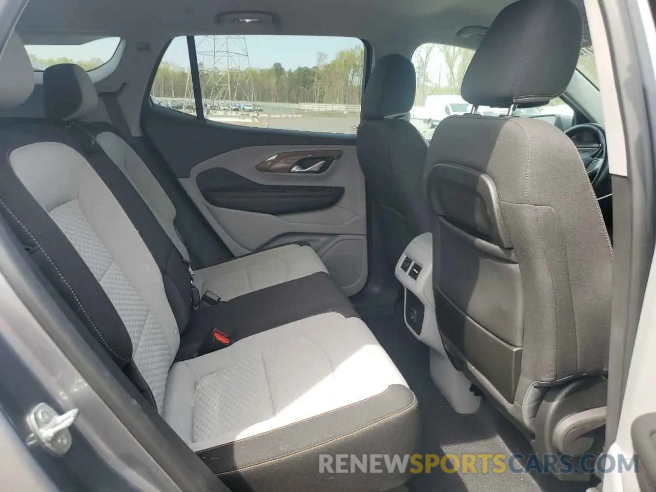11 Photograph of a damaged car 3GKALTEV1ML367696 GMC TERRAIN 2021