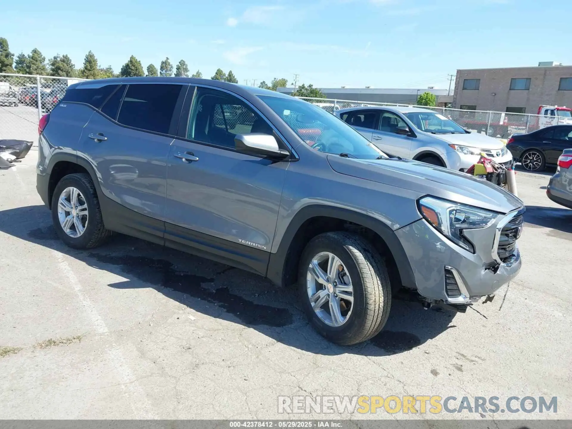 1 Фотография поврежденного автомобиля 3GKALTEV2ML366718 GMC TERRAIN 2021