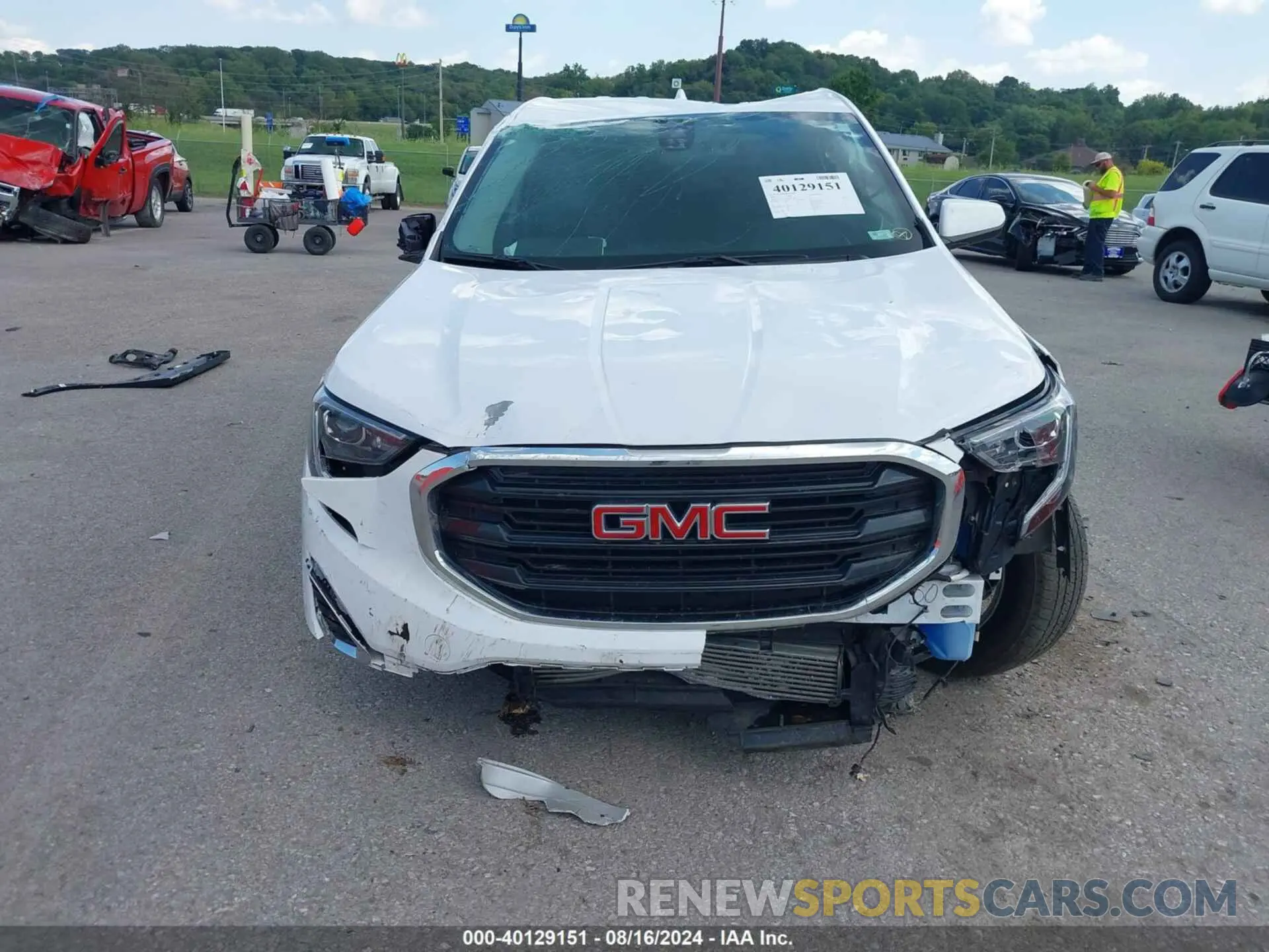 13 Photograph of a damaged car 3GKALTEV6ML374255 GMC TERRAIN 2021