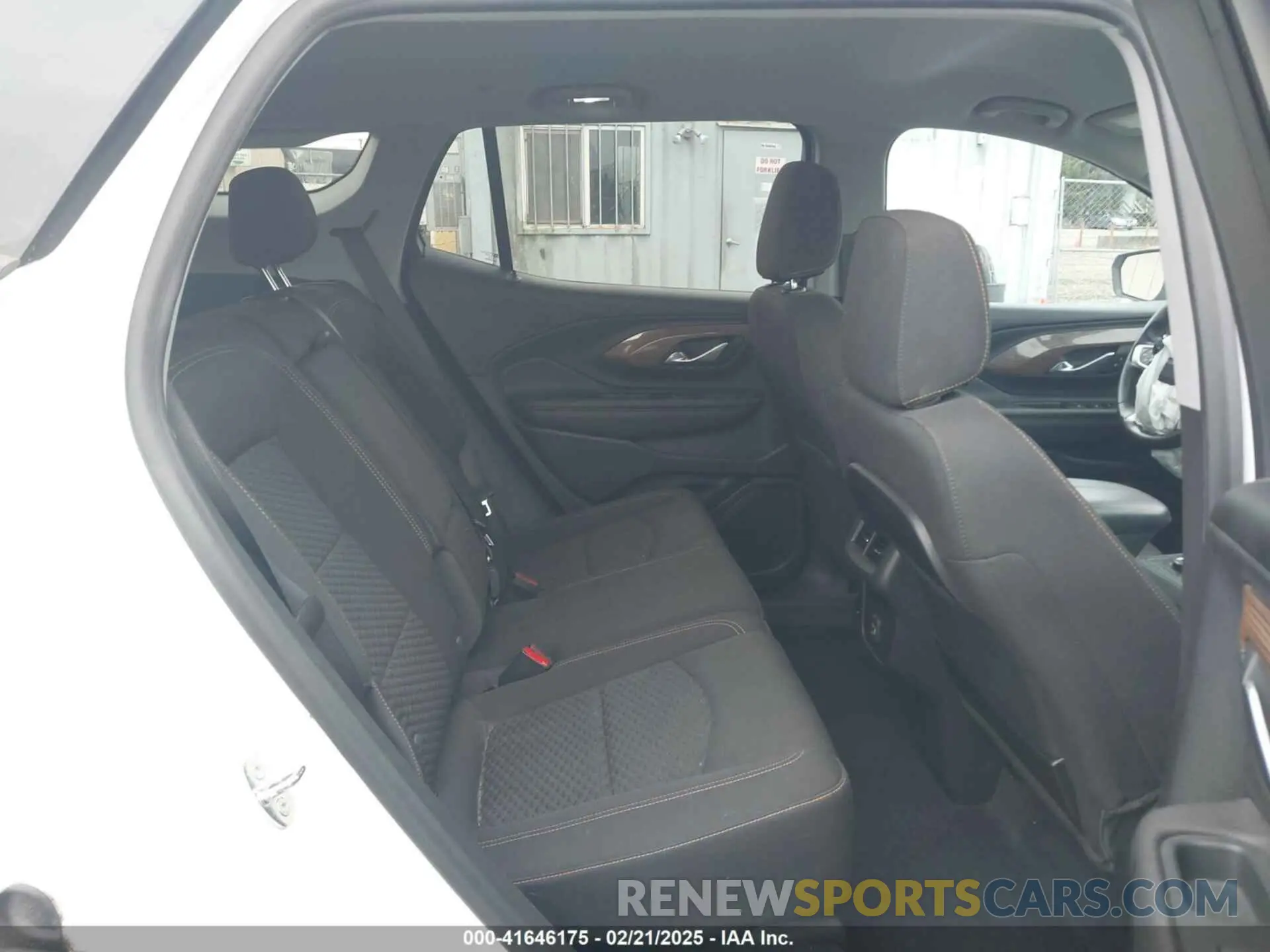 8 Photograph of a damaged car 3GKALTEV8ML353620 GMC TERRAIN 2021
