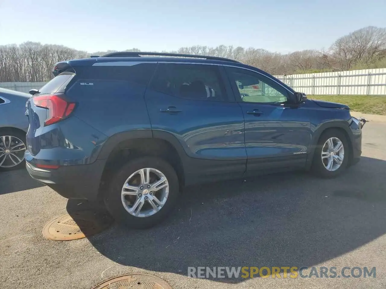 3 Photograph of a damaged car 3GKALTEV9ML357935 GMC TERRAIN 2021