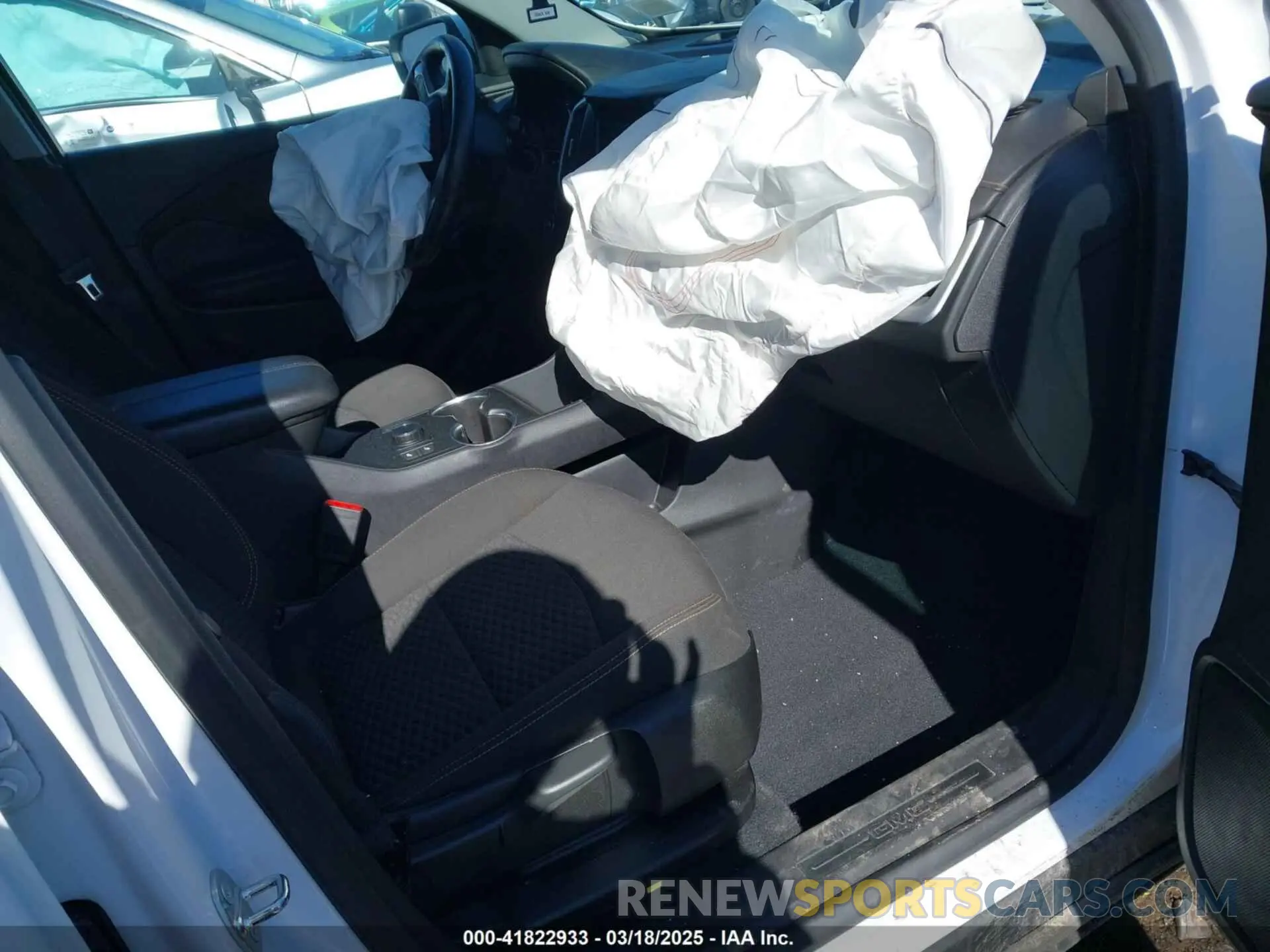 5 Photograph of a damaged car 3GKALTEV9ML383306 GMC TERRAIN 2021