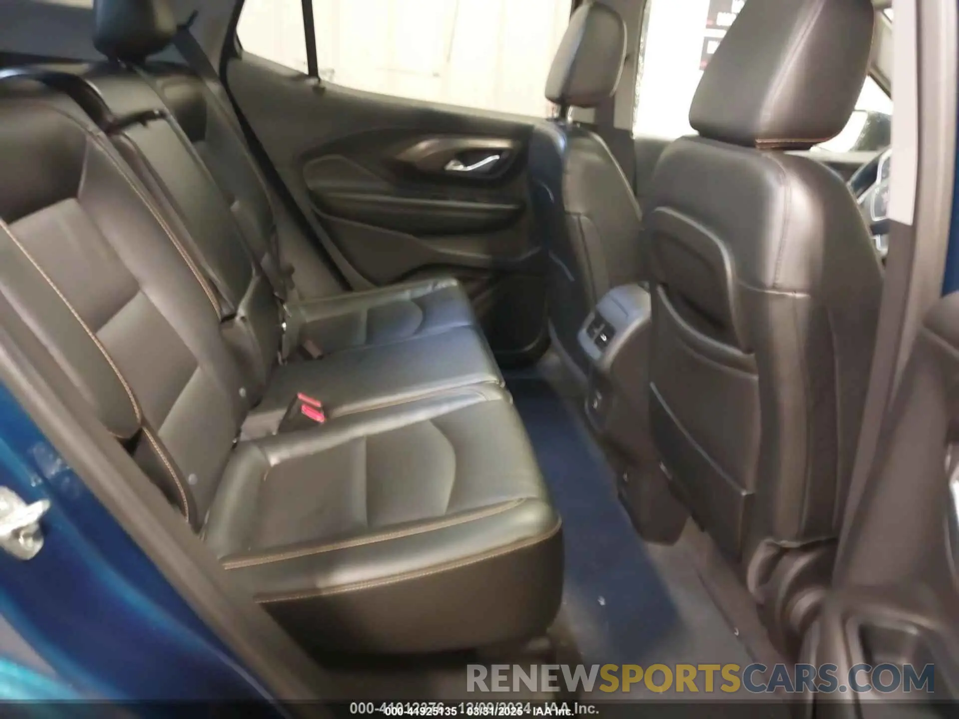 8 Photograph of a damaged car 3GKALVEV0ML309039 GMC TERRAIN 2021