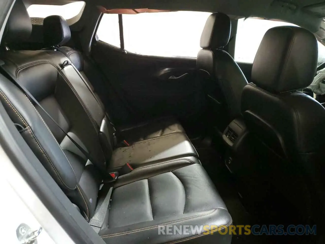 11 Photograph of a damaged car 3GKALVEV1ML343457 GMC TERRAIN 2021