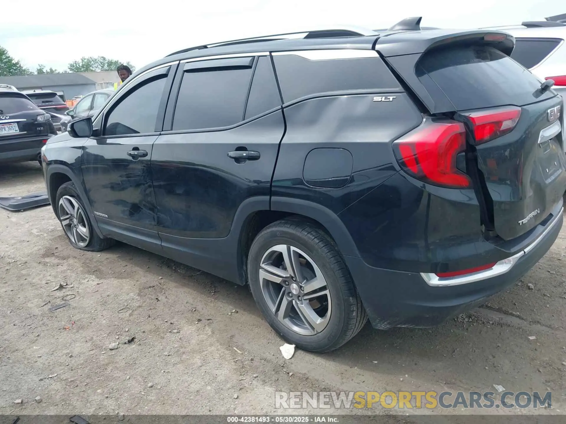 15 Photograph of a damaged car 3GKALVEV1ML393601 GMC TERRAIN 2021