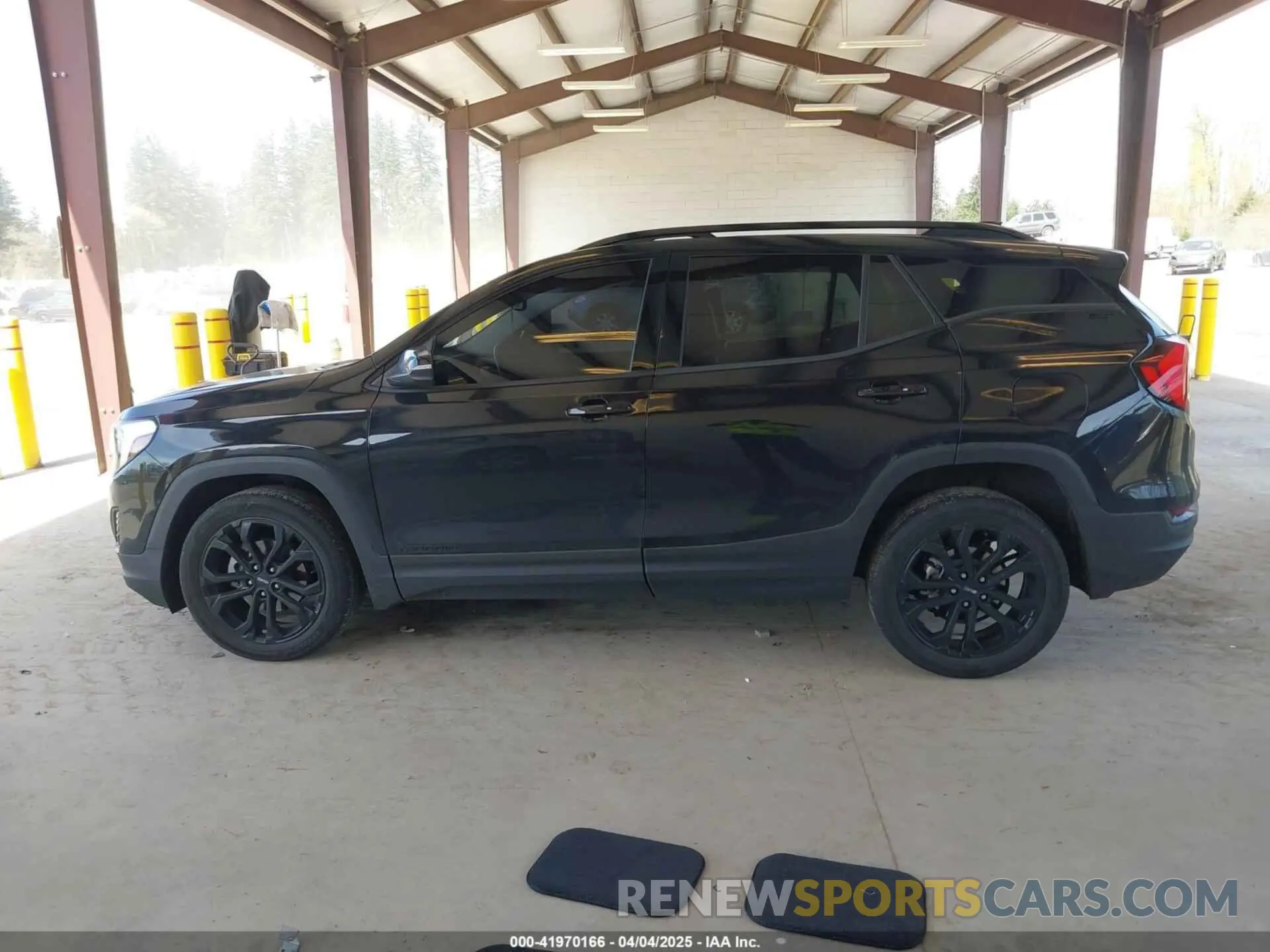 14 Photograph of a damaged car 3GKALVEV4ML349107 GMC TERRAIN 2021