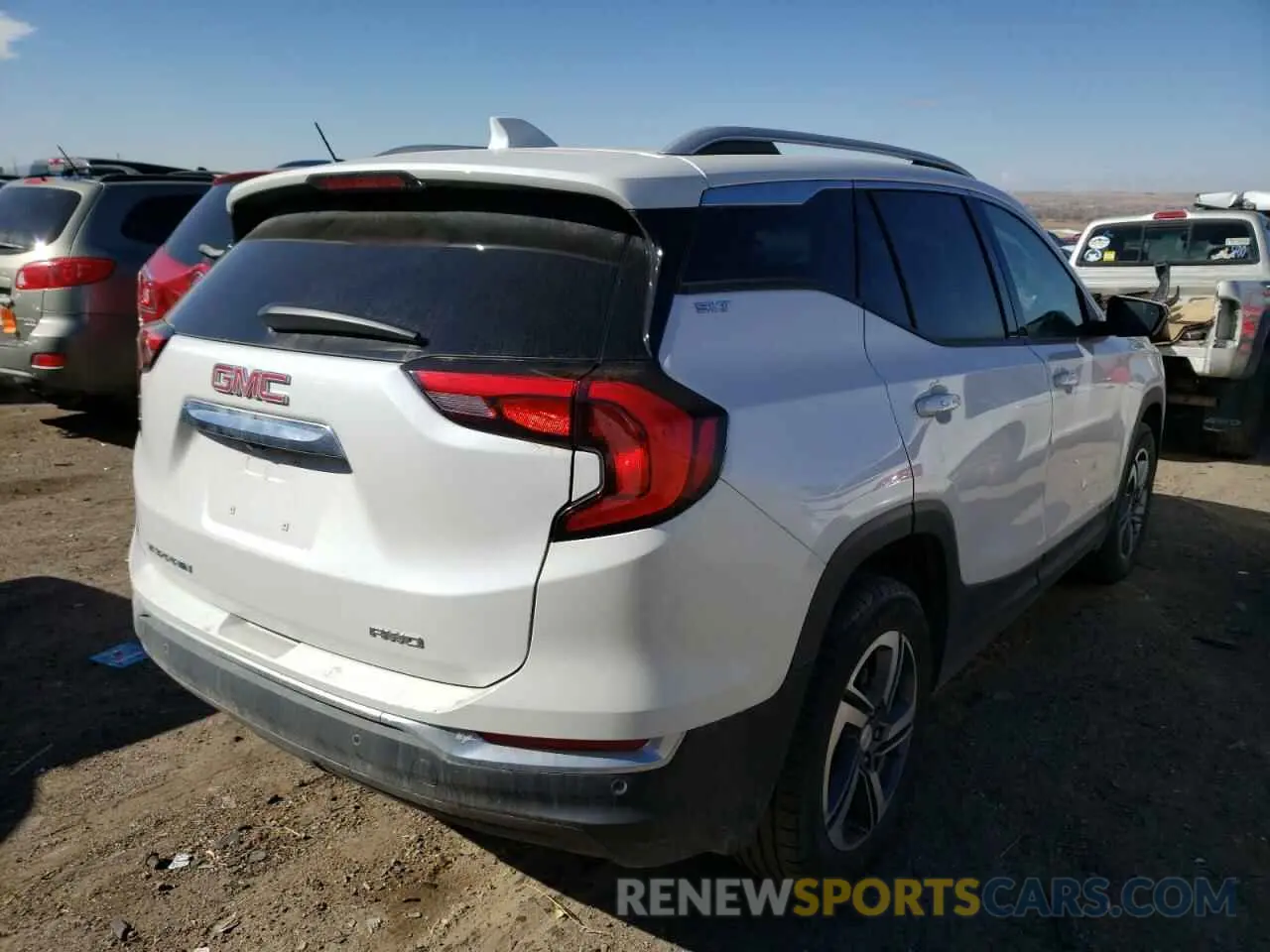 3 Photograph of a damaged car 3GKALVEV5ML327343 GMC TERRAIN 2021