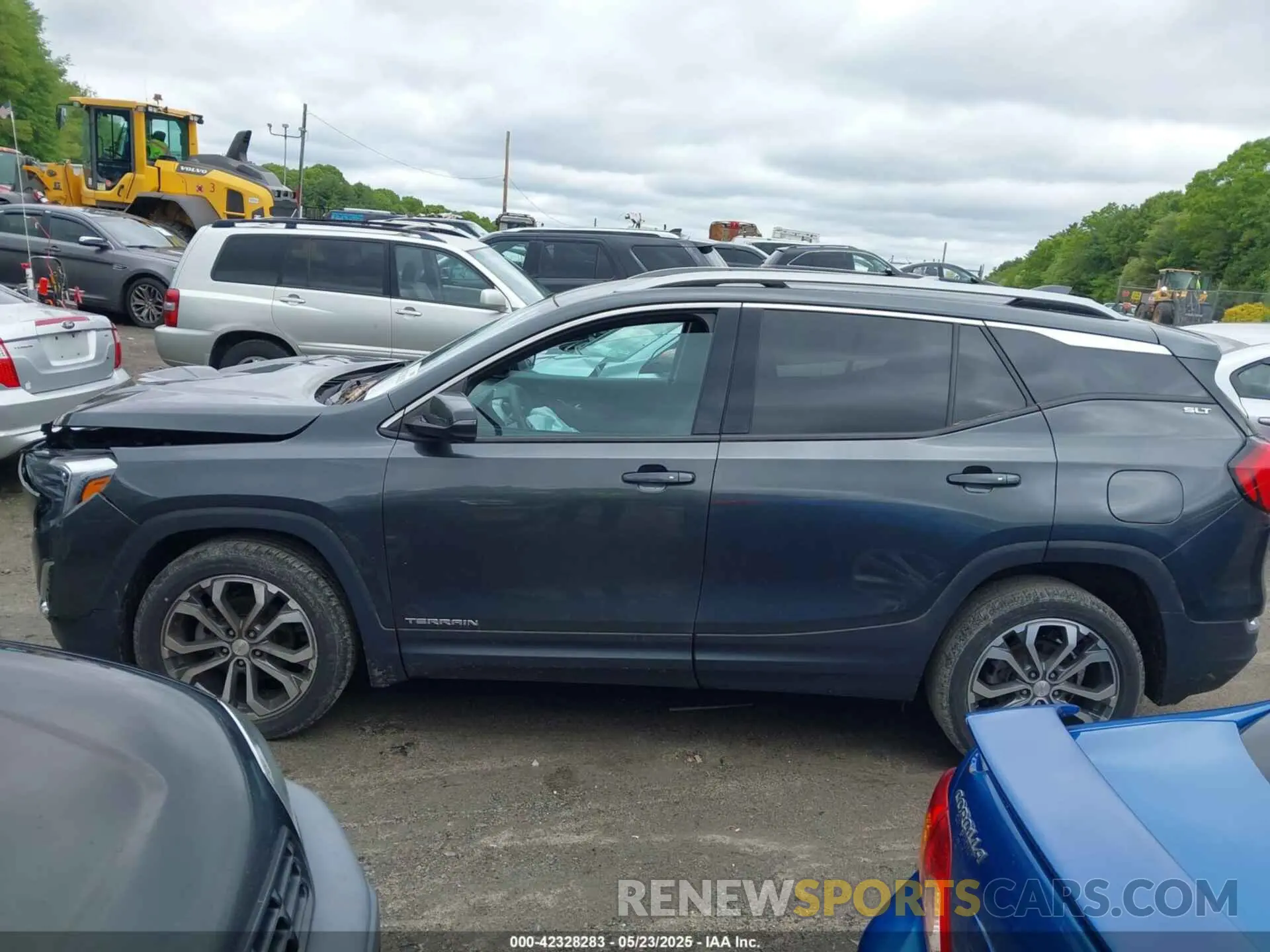 14 Photograph of a damaged car 3GKALVEV6ML311362 GMC TERRAIN 2021