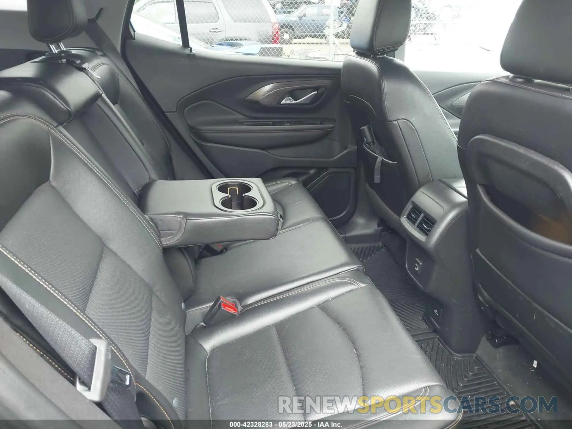 8 Photograph of a damaged car 3GKALVEV6ML311362 GMC TERRAIN 2021
