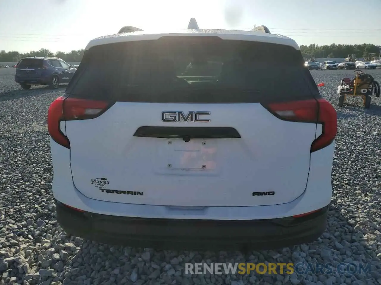 6 Photograph of a damaged car 3GKALVEV6ML377104 GMC TERRAIN 2021
