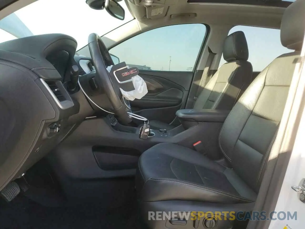 7 Photograph of a damaged car 3GKALVEV6ML377104 GMC TERRAIN 2021