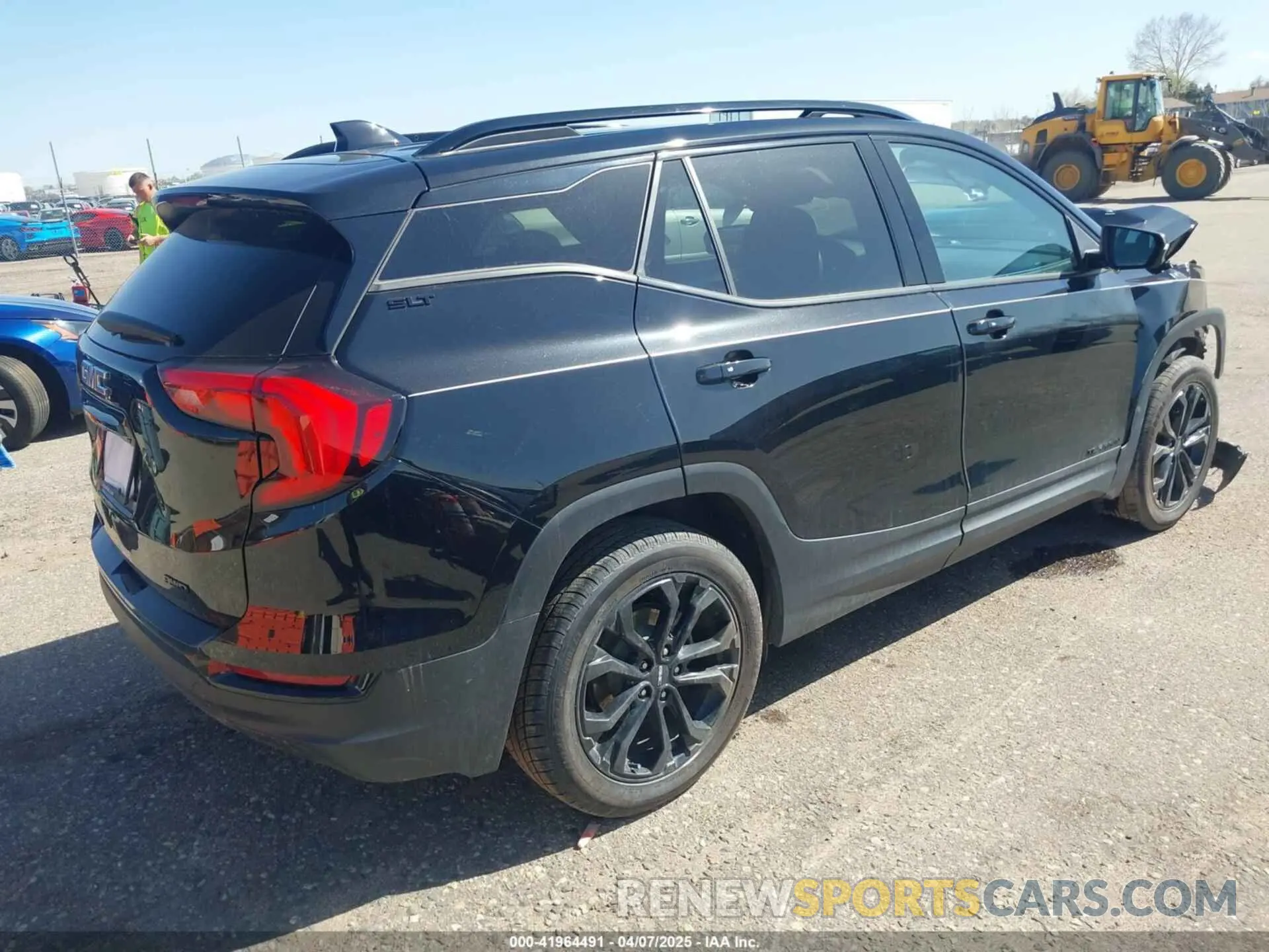 4 Photograph of a damaged car 3GKALVEV6ML388149 GMC TERRAIN 2021
