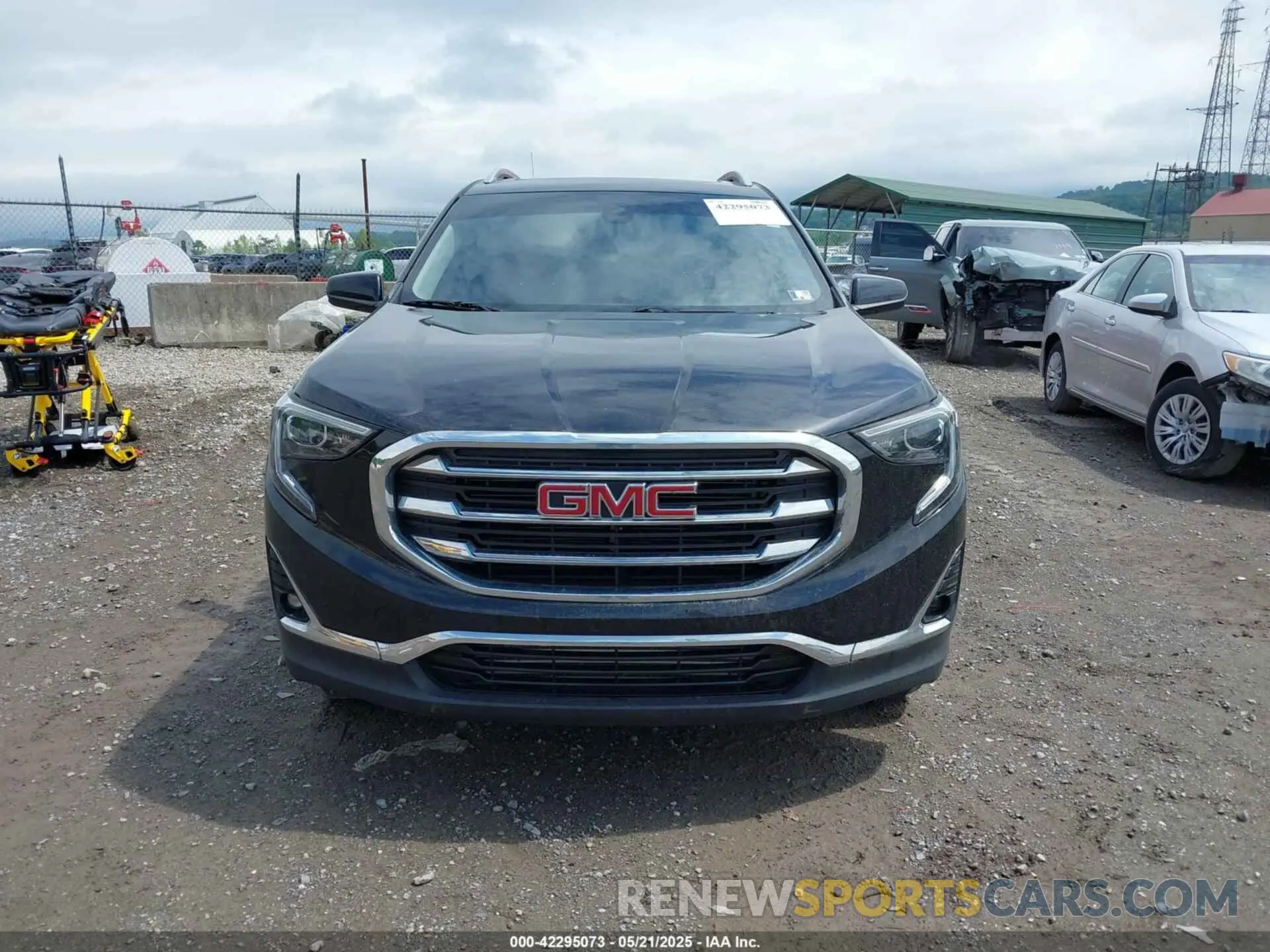 12 Photograph of a damaged car 3GKALVEV6ML399992 GMC TERRAIN 2021