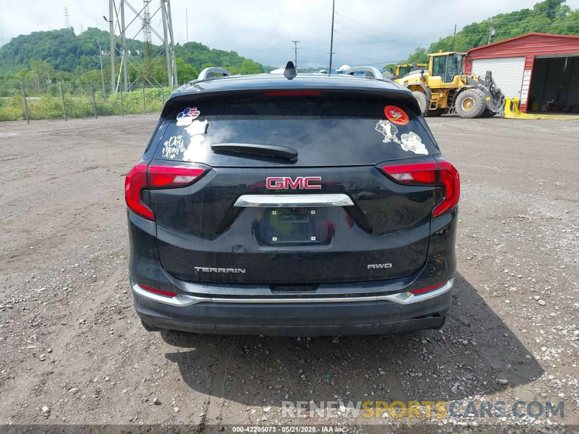 16 Photograph of a damaged car 3GKALVEV6ML399992 GMC TERRAIN 2021