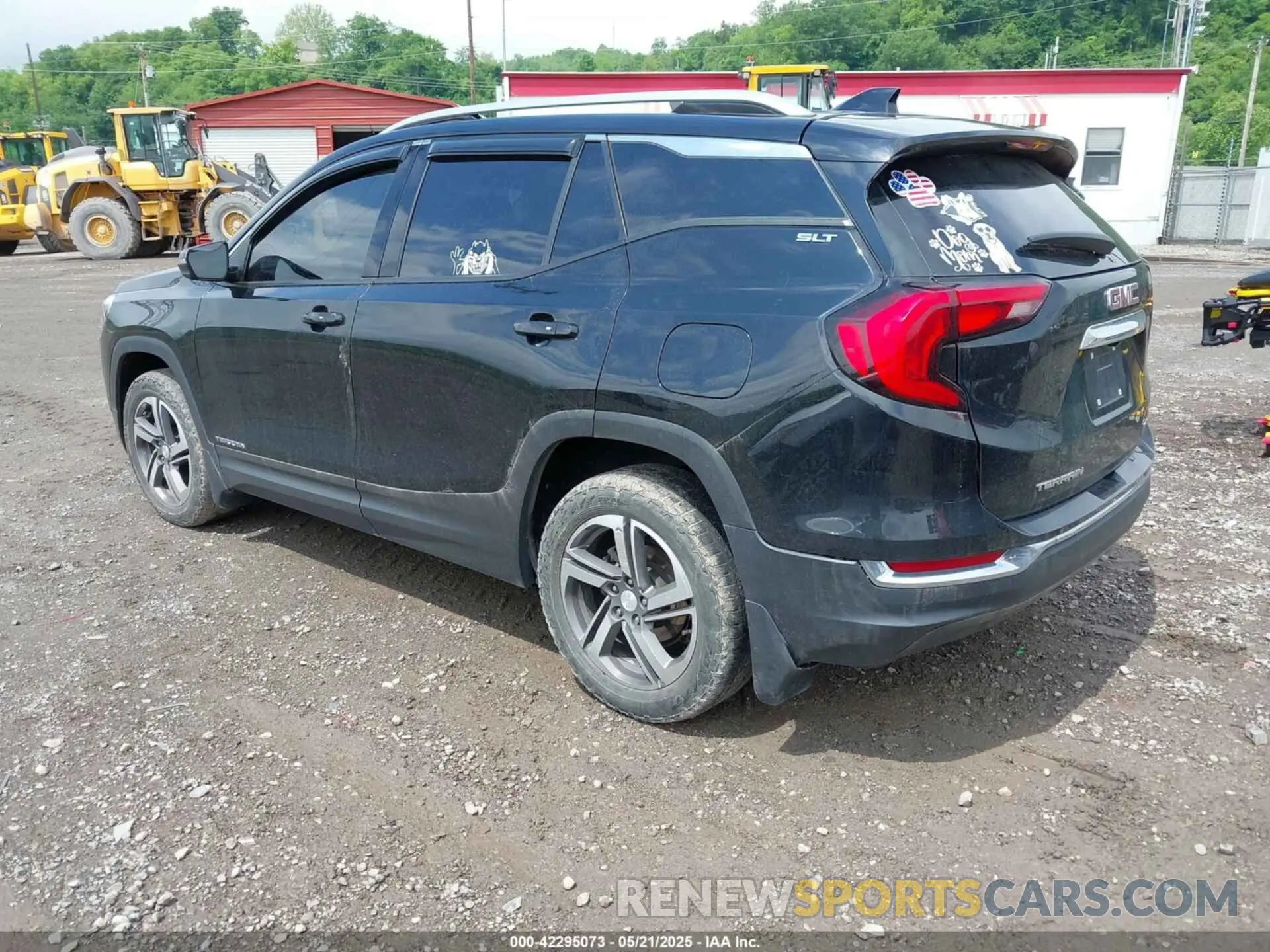 3 Photograph of a damaged car 3GKALVEV6ML399992 GMC TERRAIN 2021