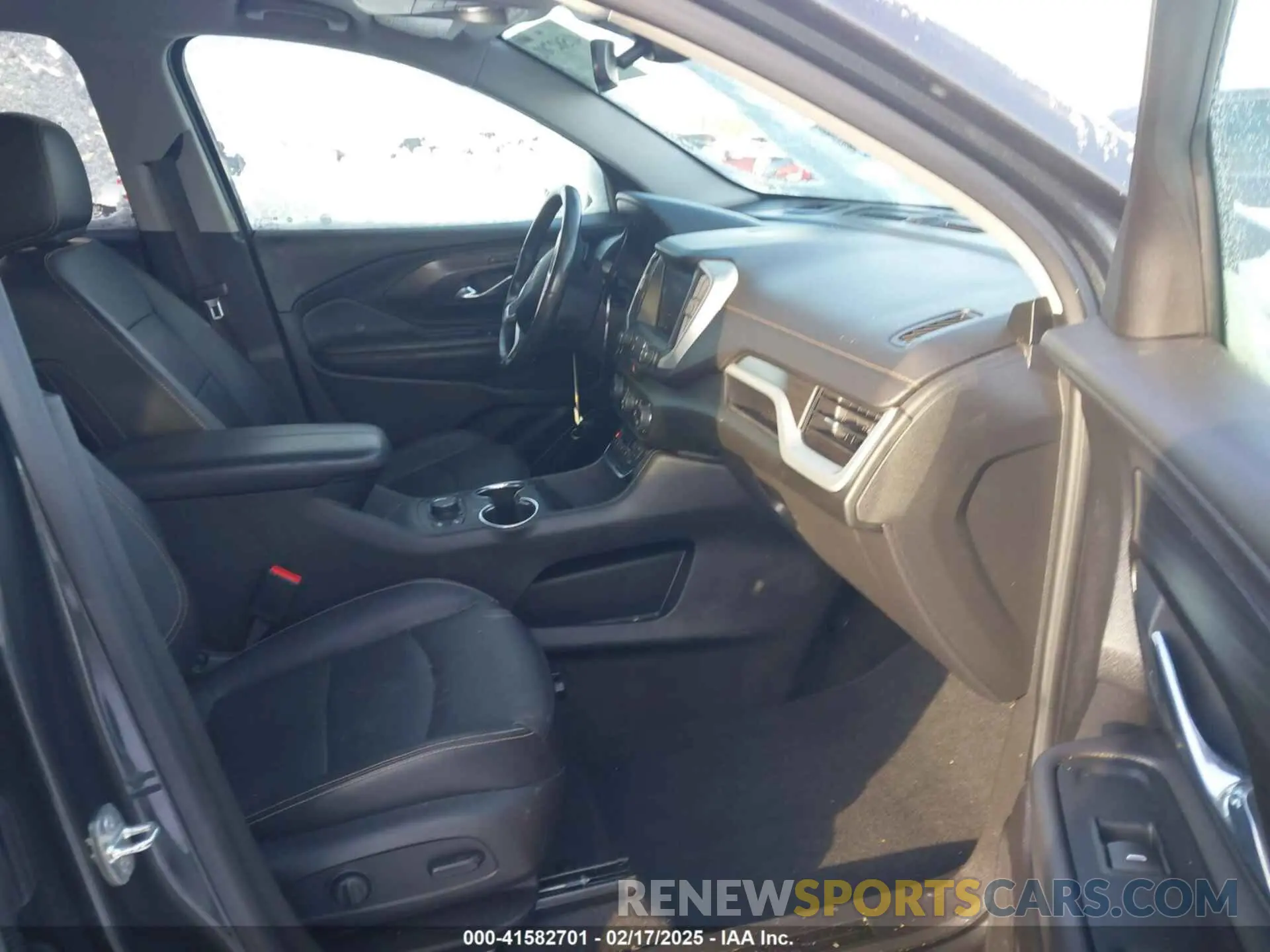 5 Фотография поврежденного автомобиля 3GKALVEV8ML374592 GMC TERRAIN 2021