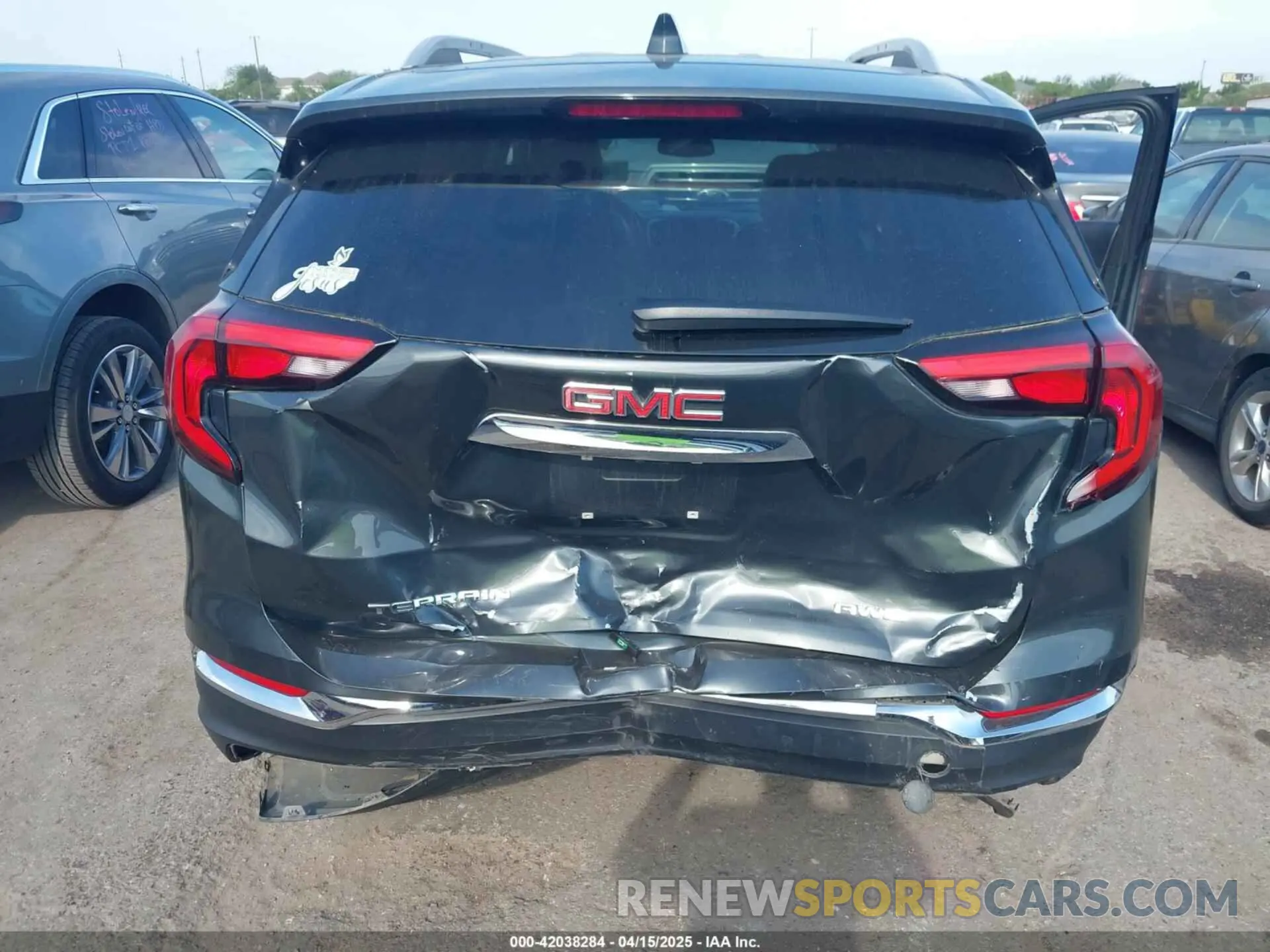 6 Photograph of a damaged car 3GKALVEV9ML327653 GMC TERRAIN 2021