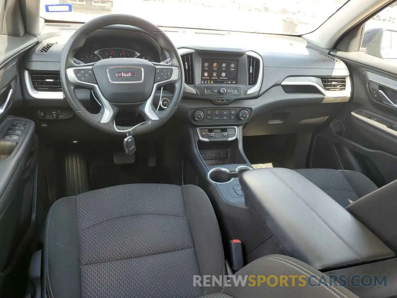 8 Photograph of a damaged car 3GKALMEV1NL125272 GMC TERRAIN 2022