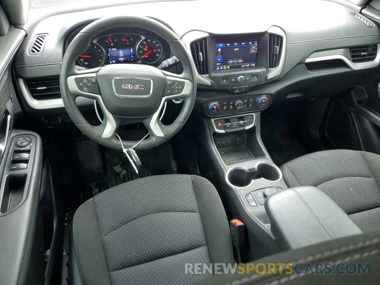 8 Photograph of a damaged car 3GKALMEV1NL238137 GMC TERRAIN 2022