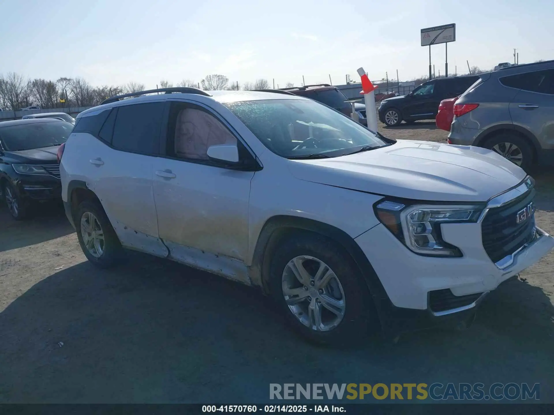 13 Photograph of a damaged car 3GKALMEV3NL140632 GMC TERRAIN 2022