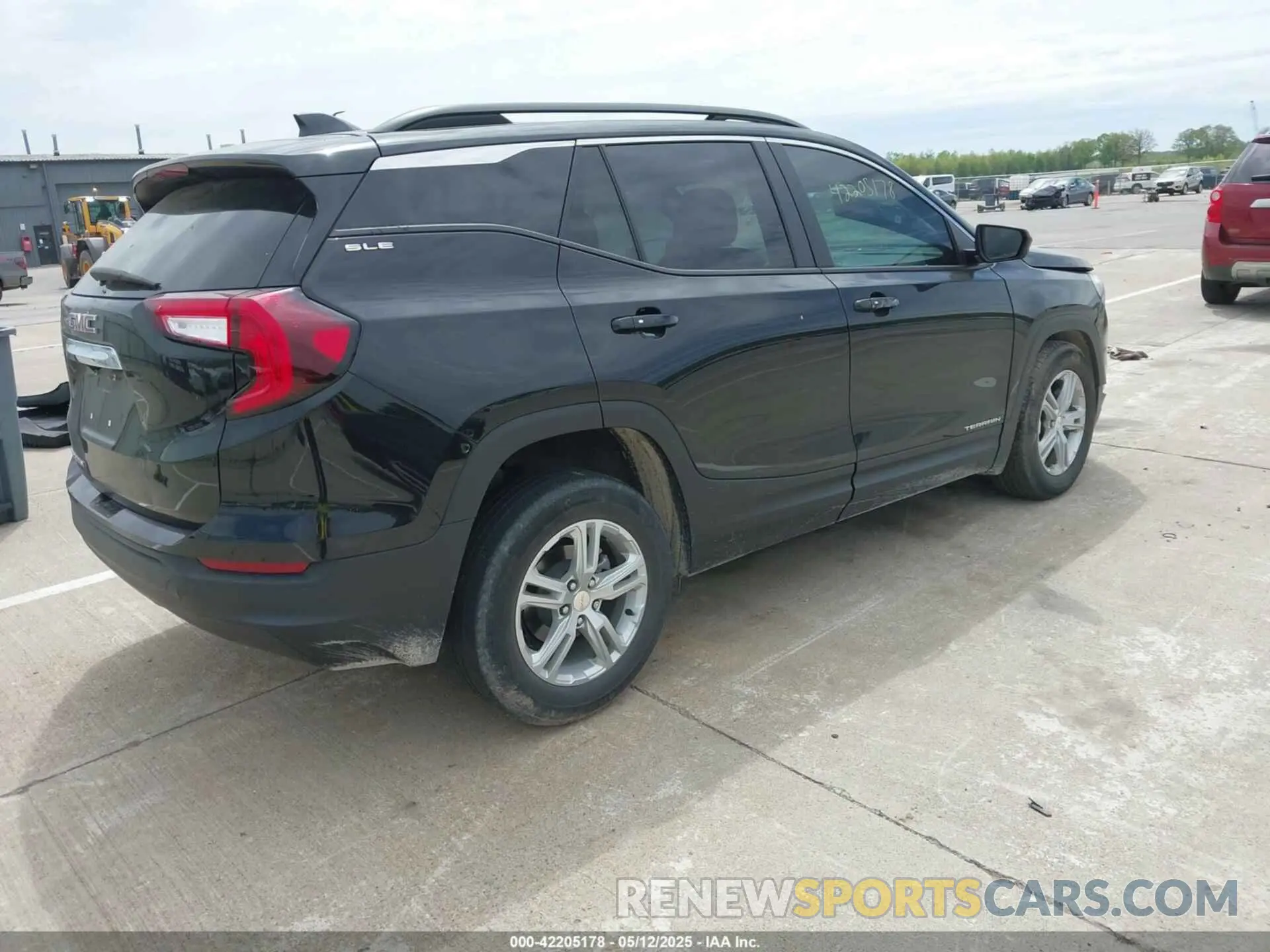 4 Фотография поврежденного автомобиля 3GKALMEV4NL274386 GMC TERRAIN 2022