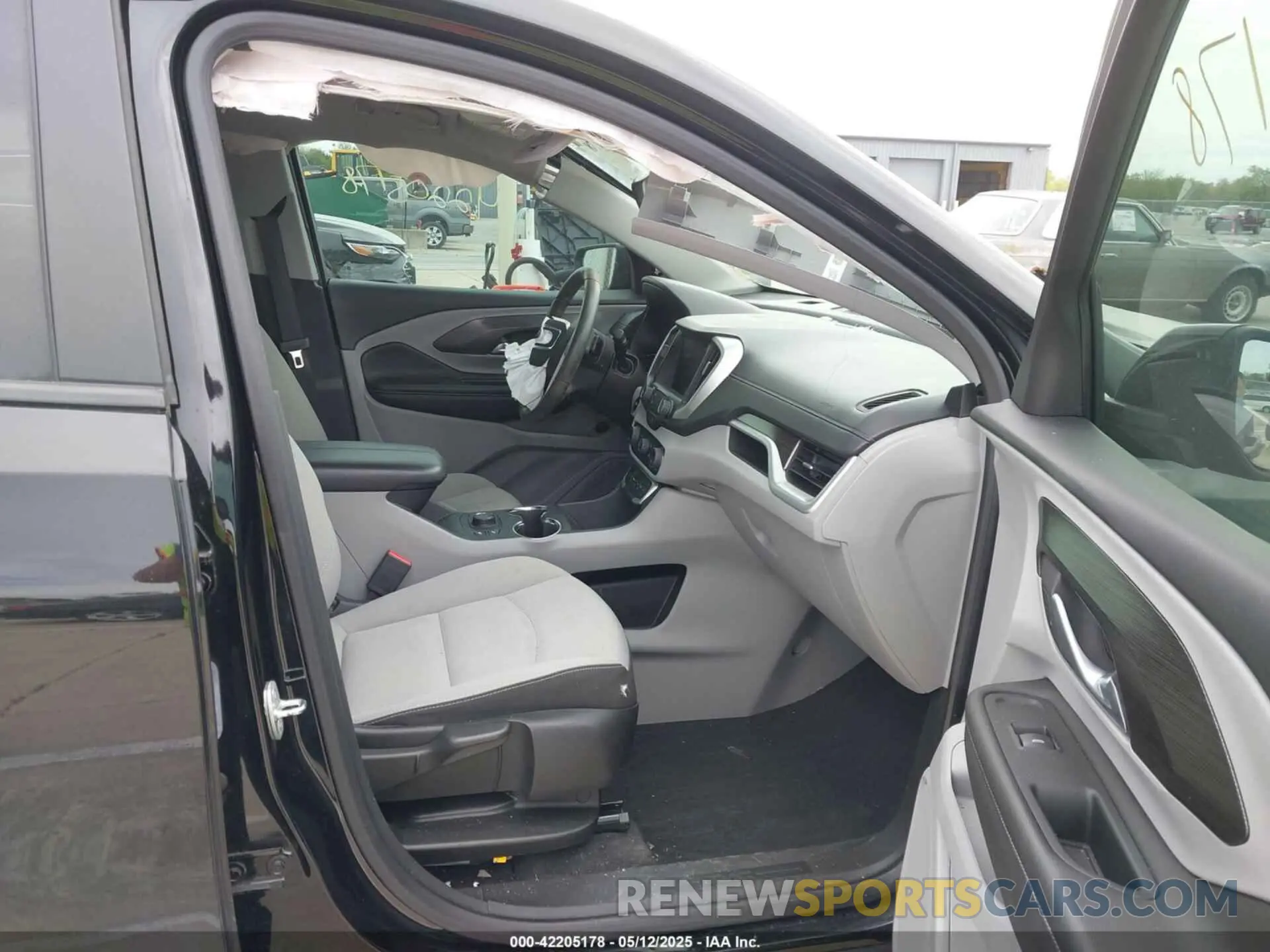 5 Фотография поврежденного автомобиля 3GKALMEV4NL274386 GMC TERRAIN 2022