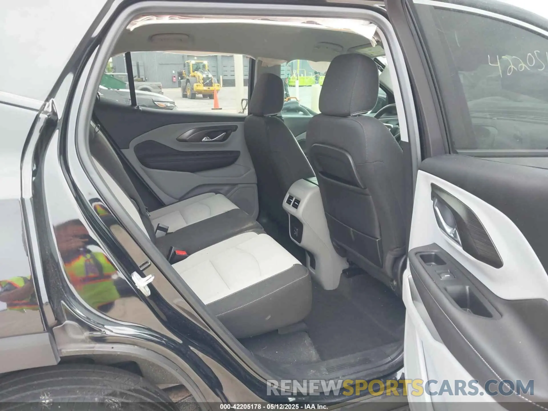 8 Фотография поврежденного автомобиля 3GKALMEV4NL274386 GMC TERRAIN 2022