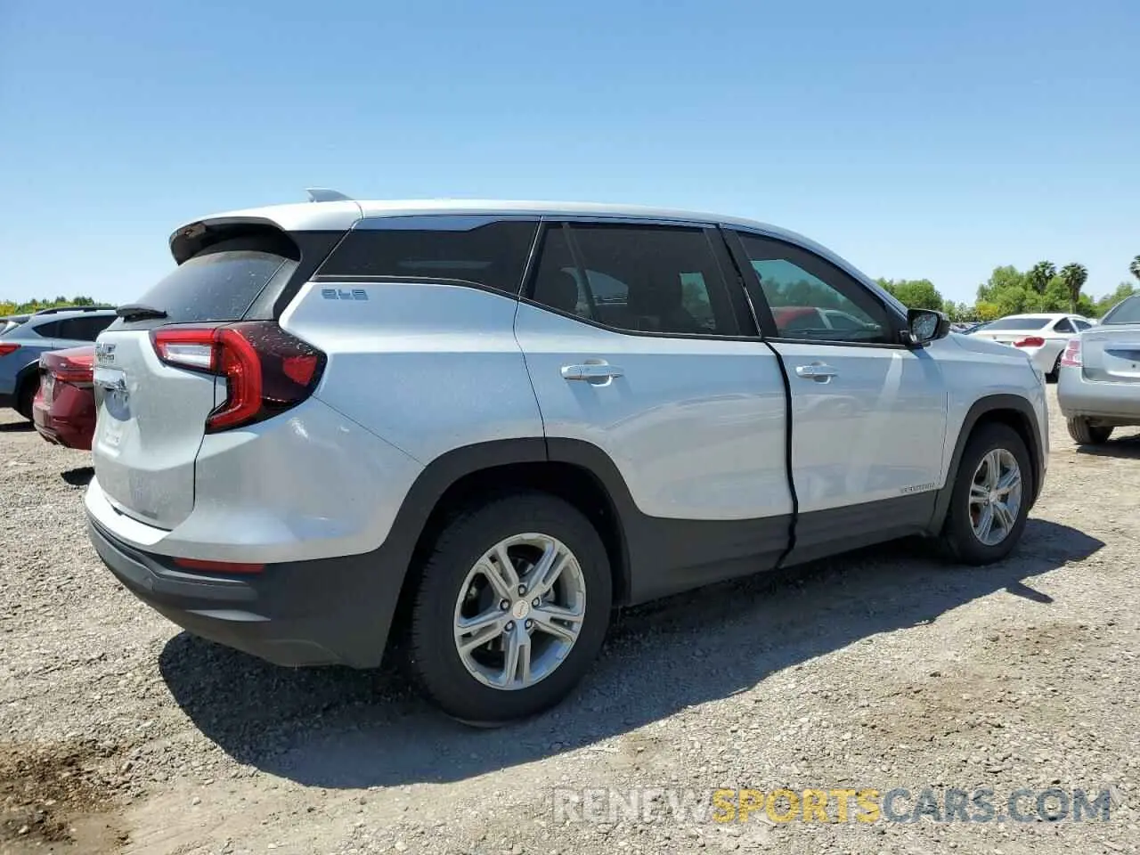 3 Photograph of a damaged car 3GKALMEV5NL206727 GMC TERRAIN 2022
