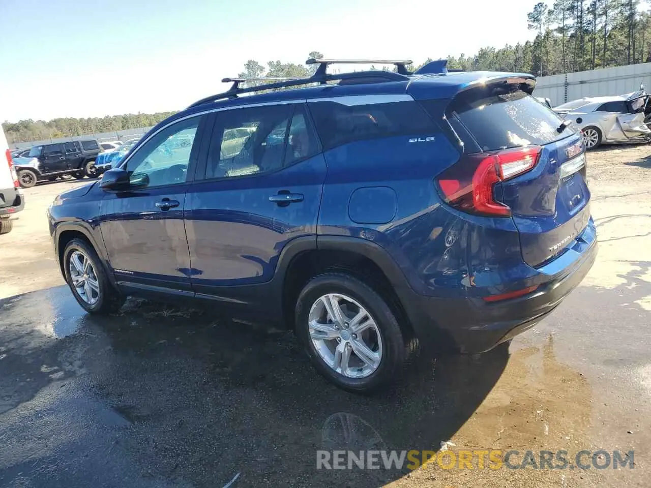 2 Фотография поврежденного автомобиля 3GKALMEV6NL139426 GMC TERRAIN 2022