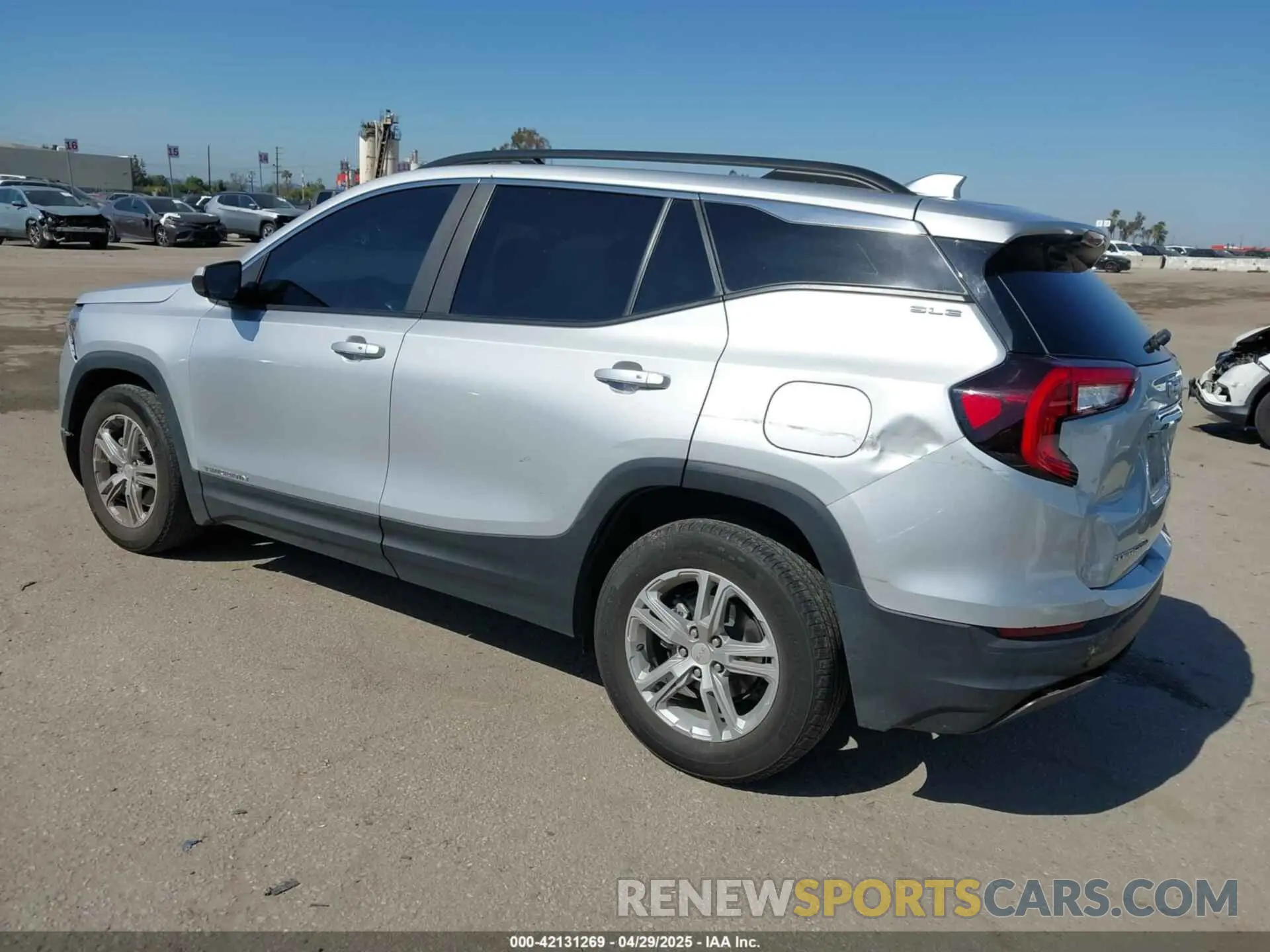 3 Photograph of a damaged car 3GKALMEV6NL230003 GMC TERRAIN 2022