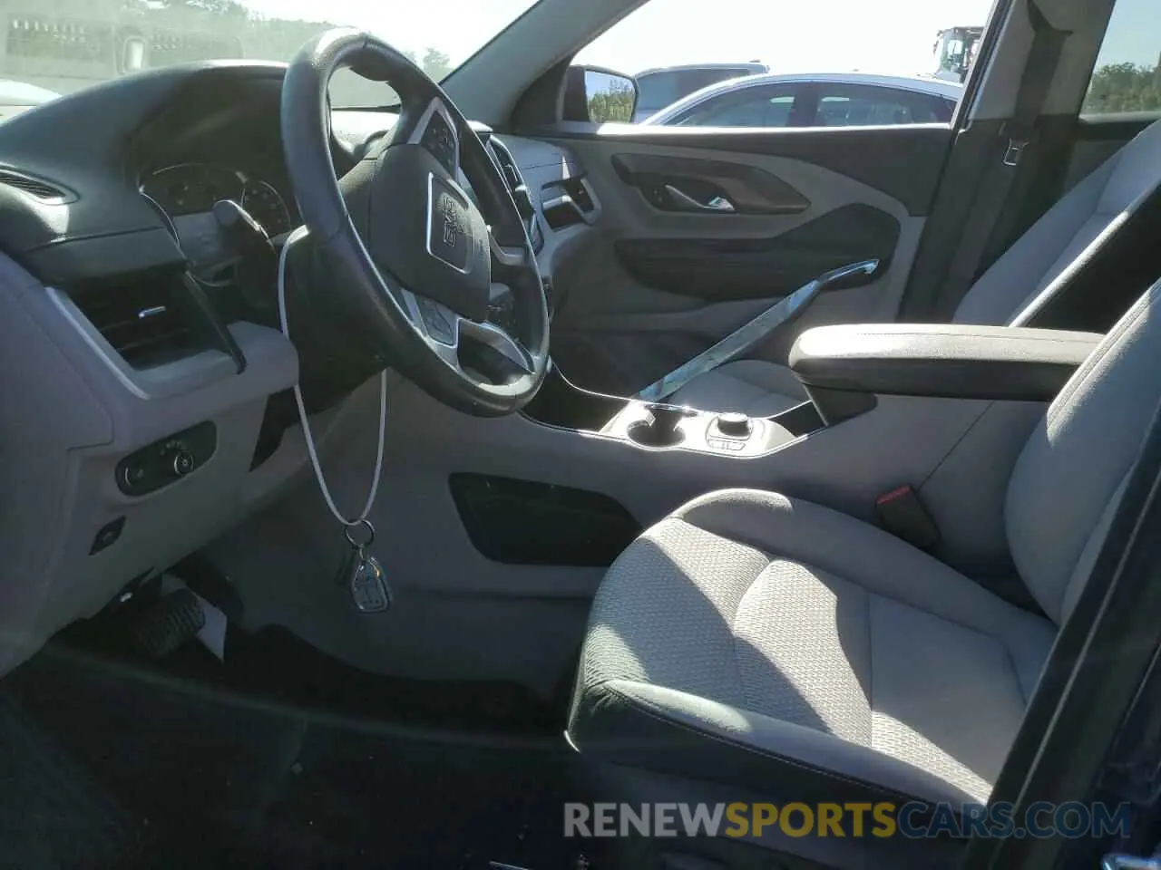 7 Photograph of a damaged car 3GKALMEV6NL305668 GMC TERRAIN 2022