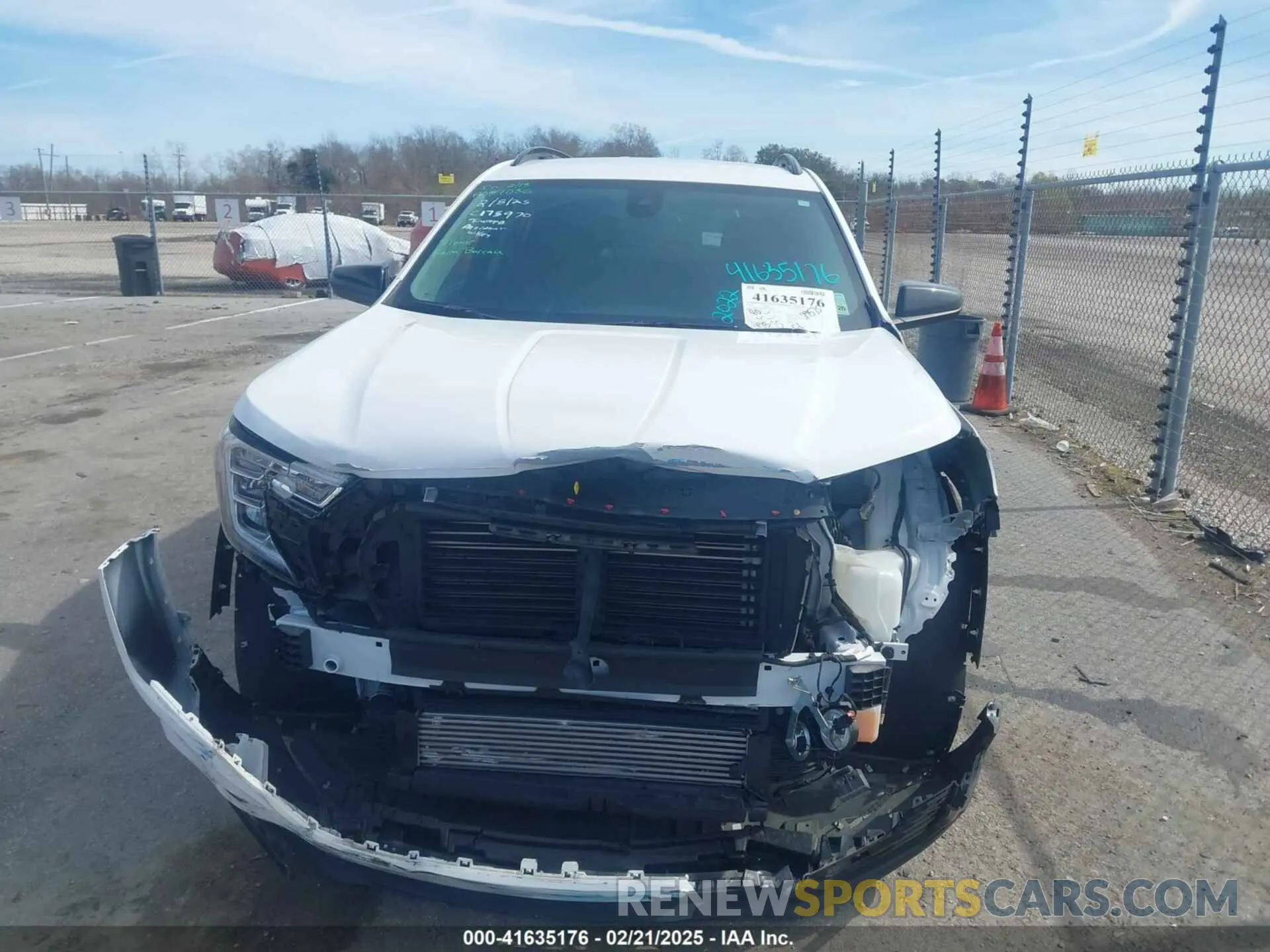 6 Photograph of a damaged car 3GKALMEV6NL309218 GMC TERRAIN 2022