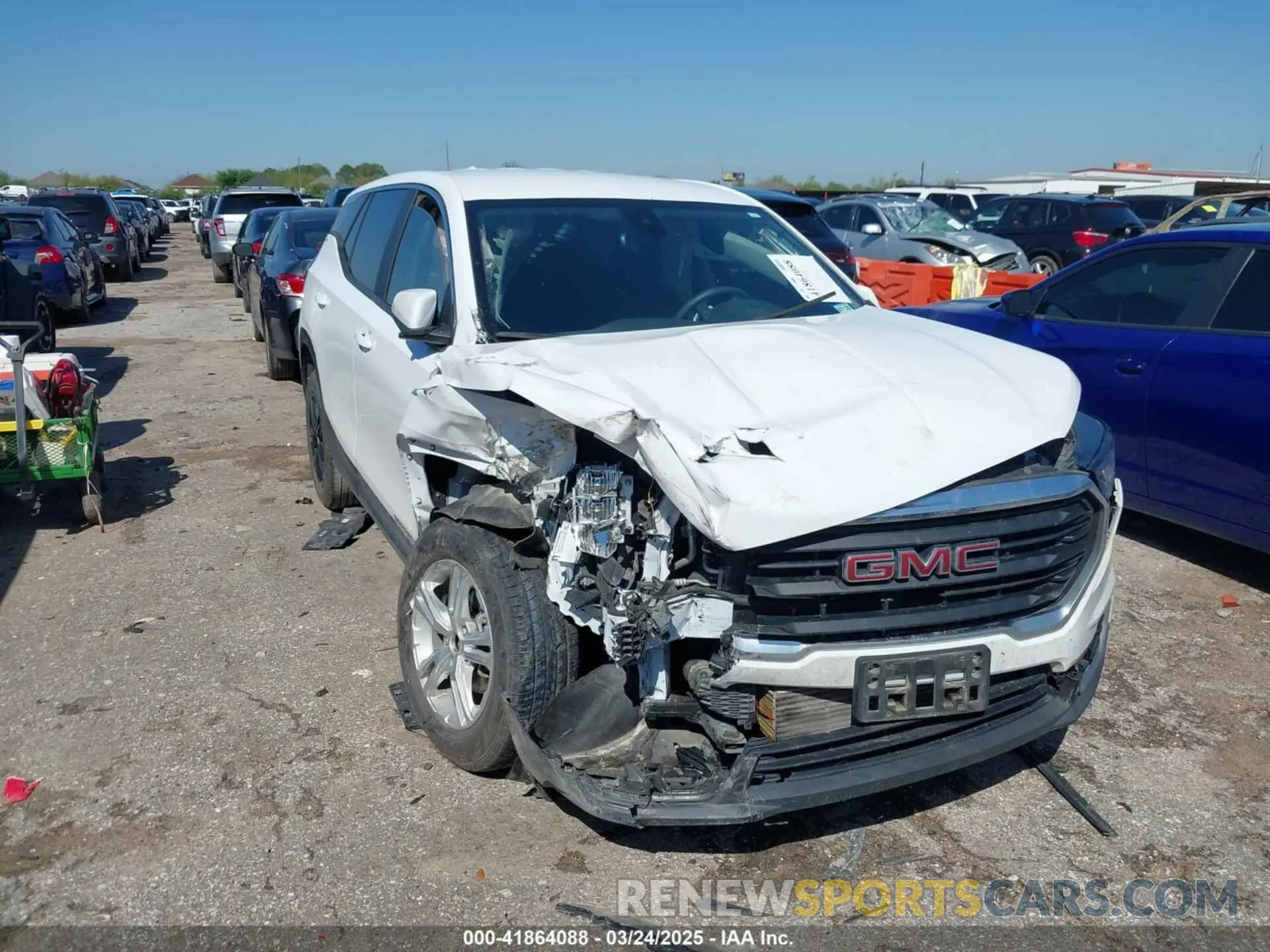 1 Photograph of a damaged car 3GKALMEV8NL109103 GMC TERRAIN 2022