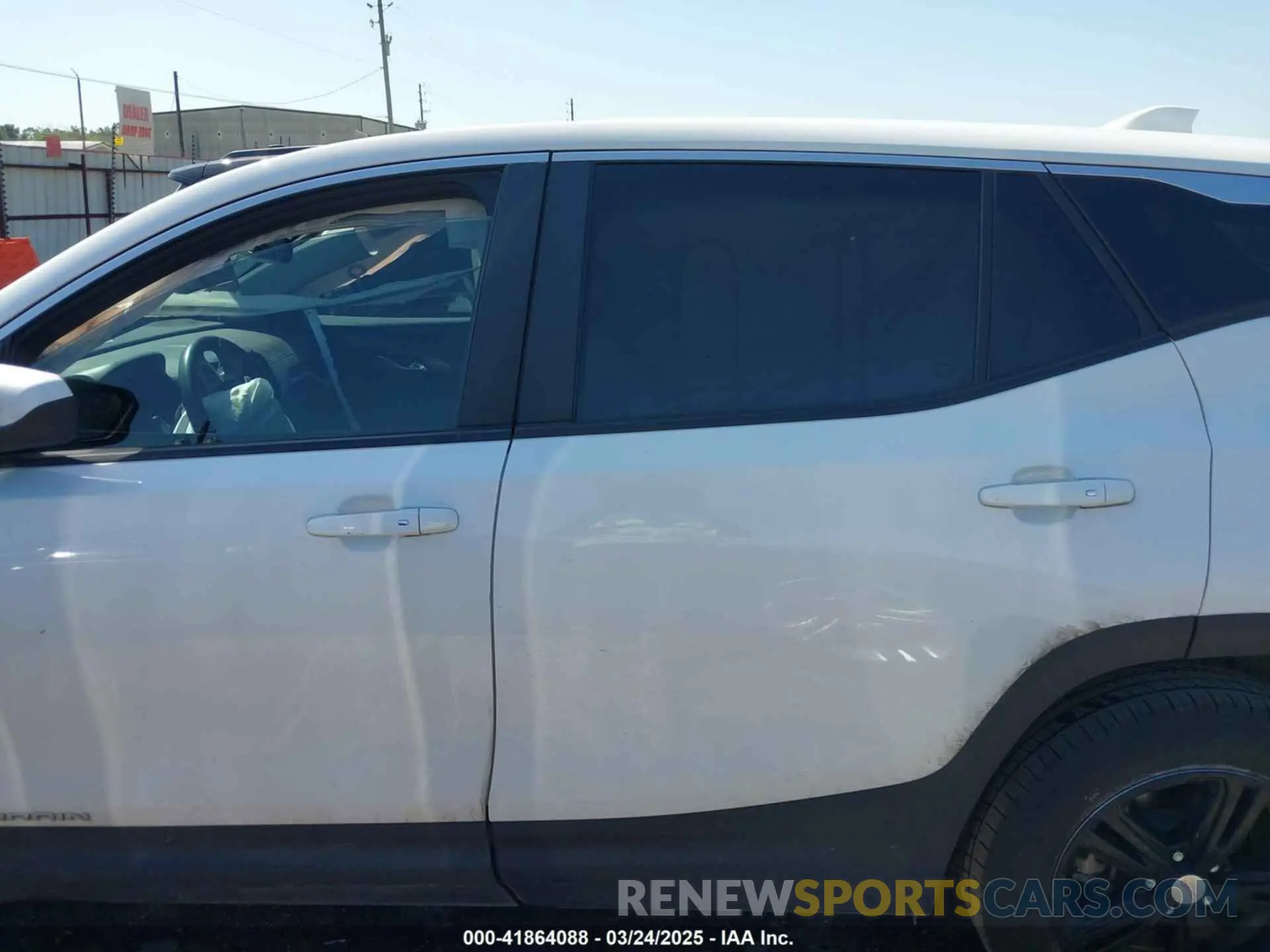 14 Photograph of a damaged car 3GKALMEV8NL109103 GMC TERRAIN 2022