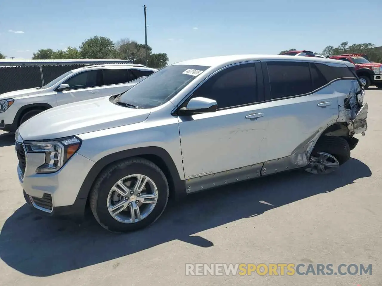1 Фотография поврежденного автомобиля 3GKALMEV9NL114469 GMC TERRAIN 2022