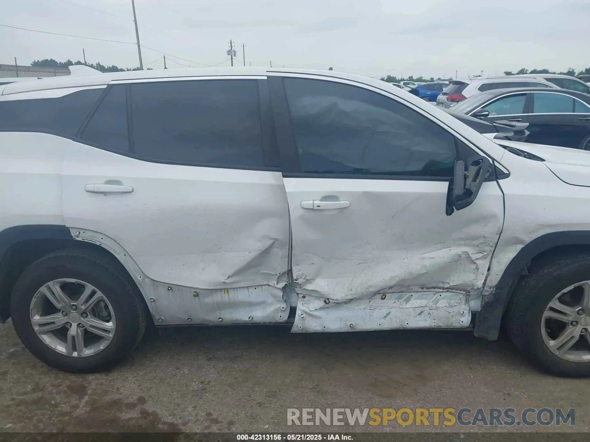 13 Фотография поврежденного автомобиля 3GKALMEV9NL145107 GMC TERRAIN 2022