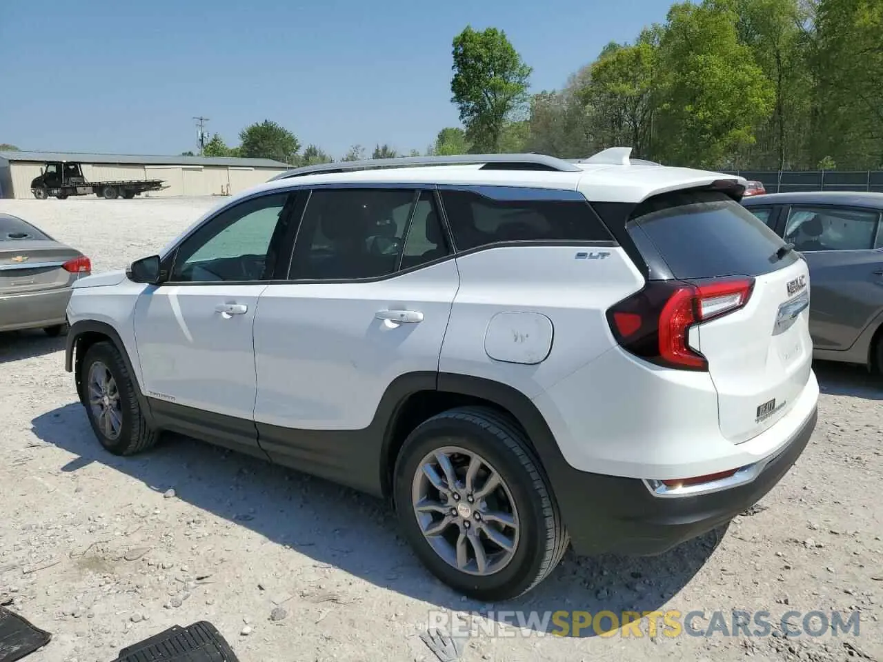 2 Фотография поврежденного автомобиля 3GKALPEV5NL183239 GMC TERRAIN 2022