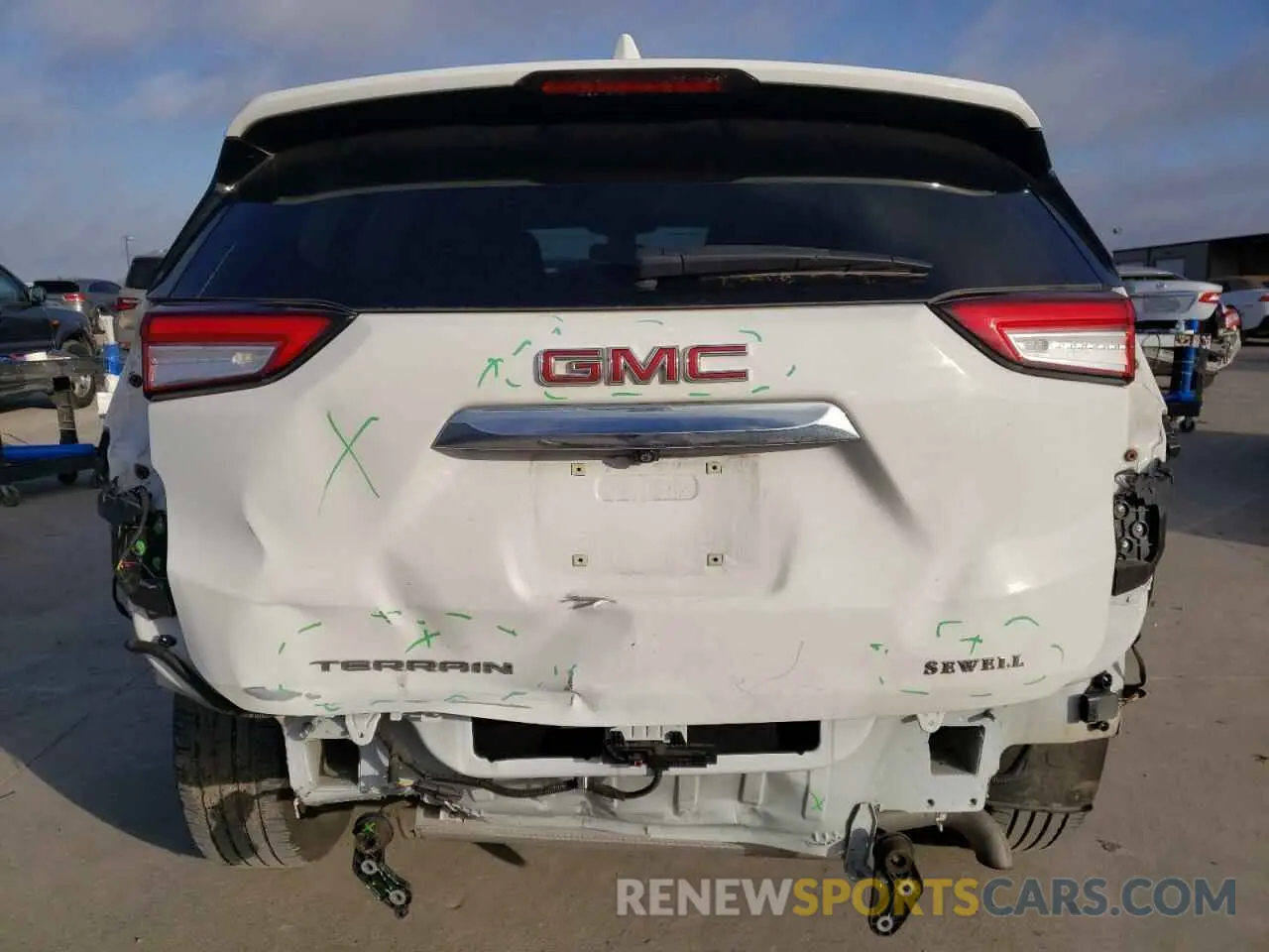 6 Photograph of a damaged car 3GKALPEV5NL230575 GMC TERRAIN 2022