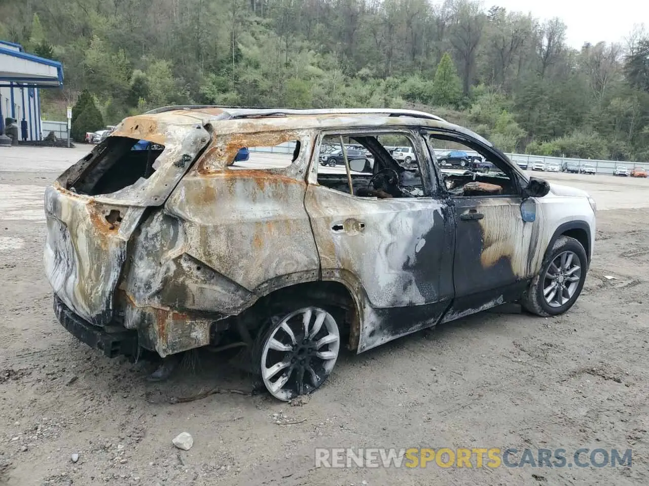3 Фотография поврежденного автомобиля 3GKALPEV7NL101947 GMC TERRAIN 2022