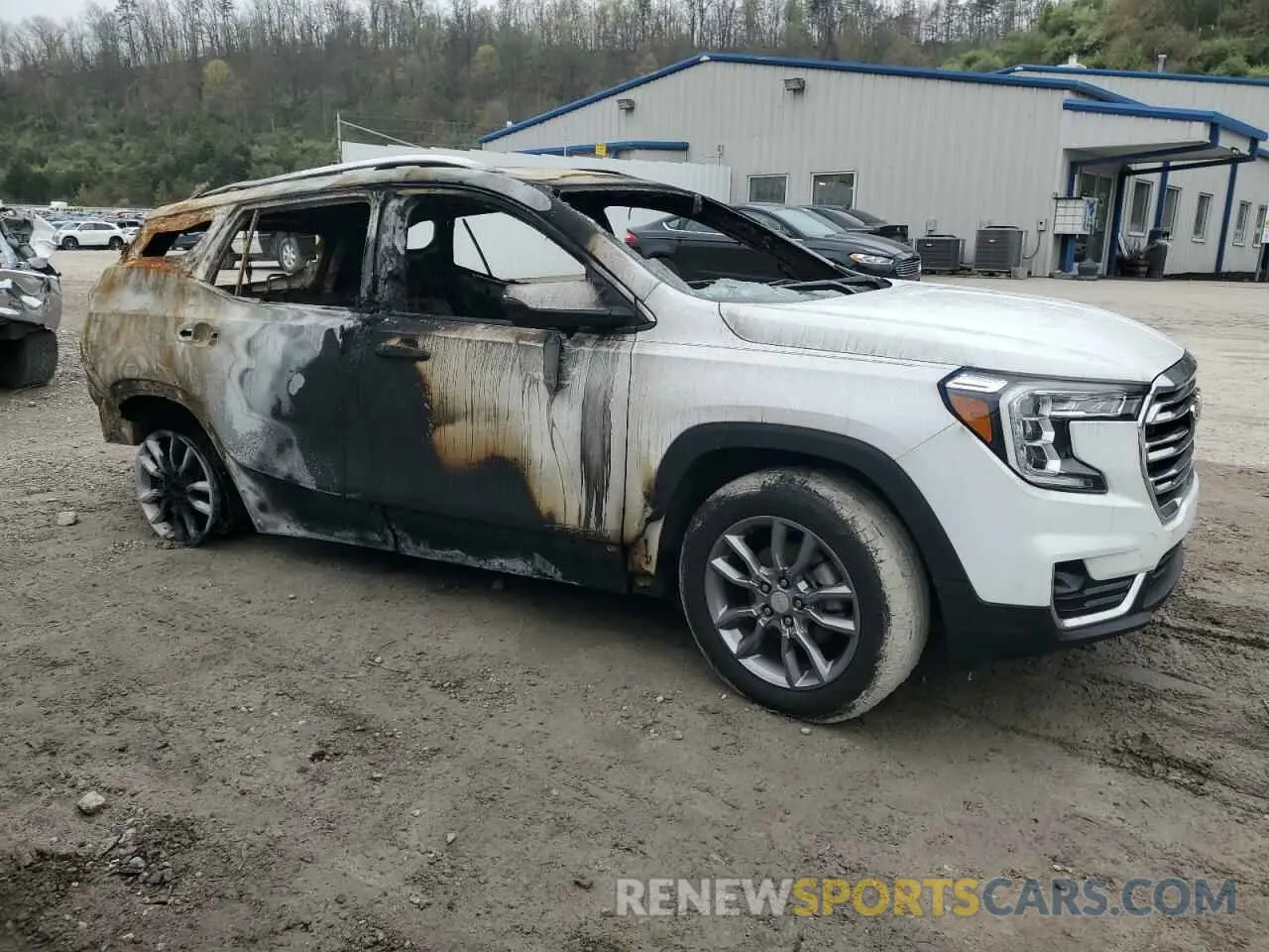 4 Фотография поврежденного автомобиля 3GKALPEV7NL101947 GMC TERRAIN 2022