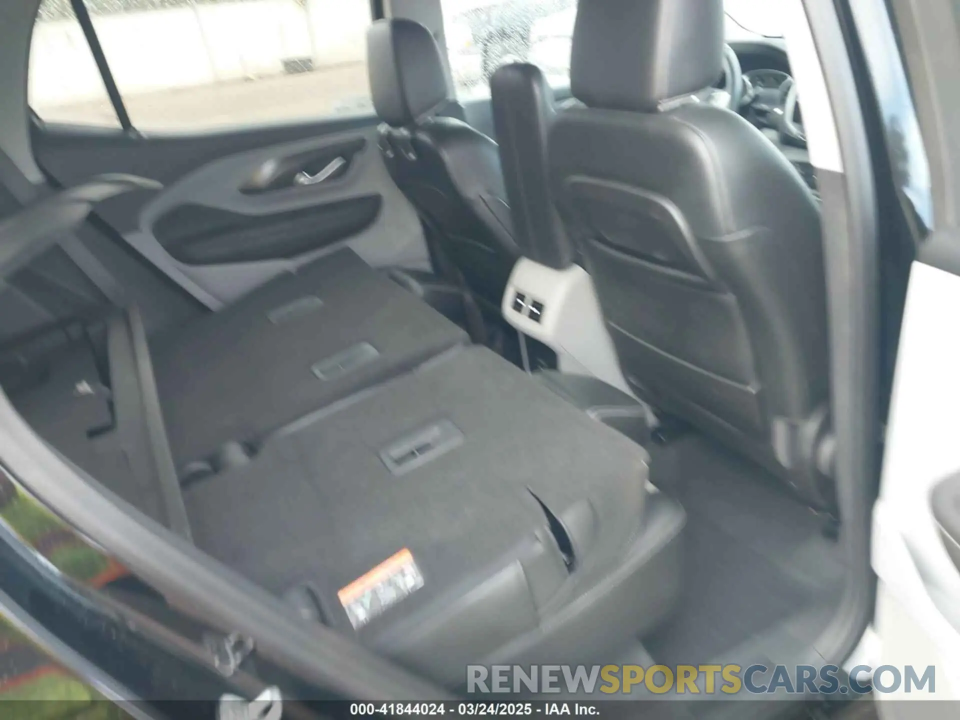 8 Фотография поврежденного автомобиля 3GKALPEV7NL271077 GMC TERRAIN 2022