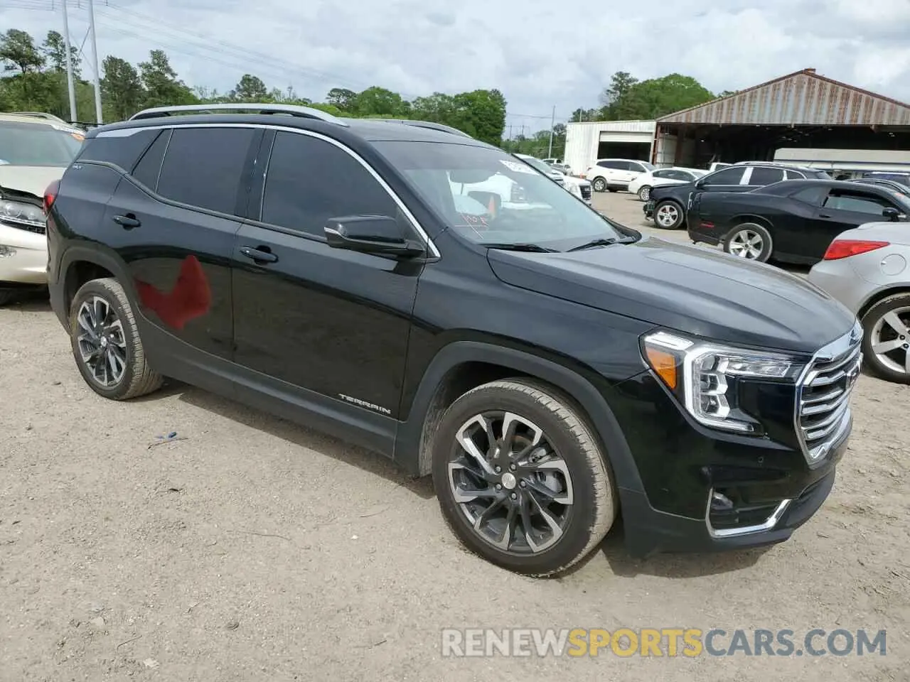4 Photograph of a damaged car 3GKALPEV8NL189424 GMC TERRAIN 2022