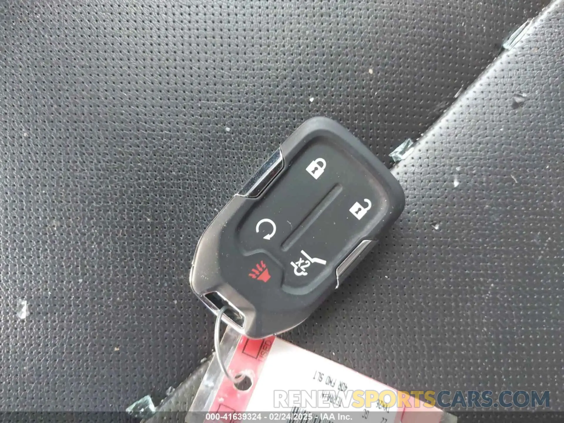 11 Photograph of a damaged car 3GKALPEV8NL261044 GMC TERRAIN 2022